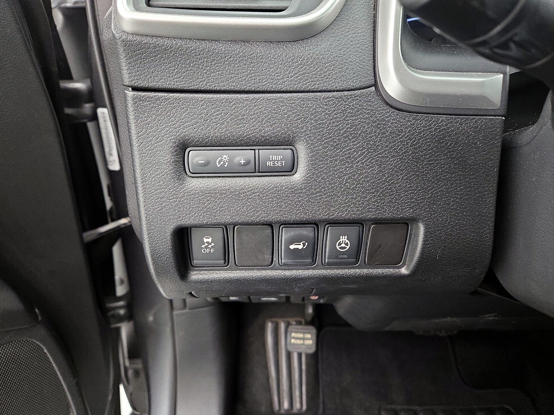 Thumbnail: 2015 Nissan Murano - 13