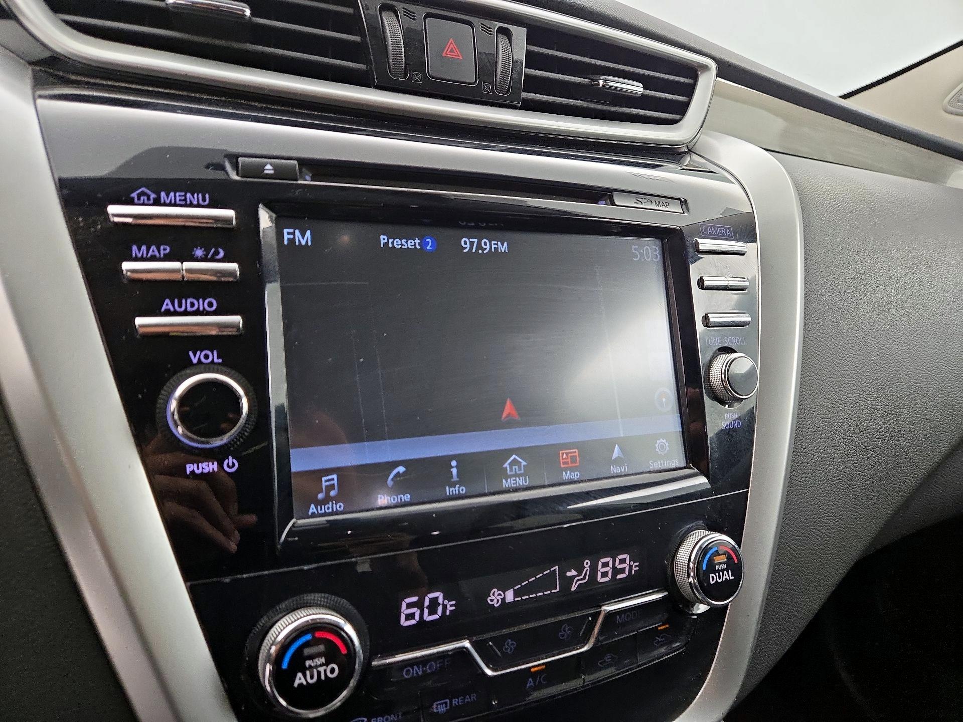 Thumbnail: 2015 Nissan Murano - 14