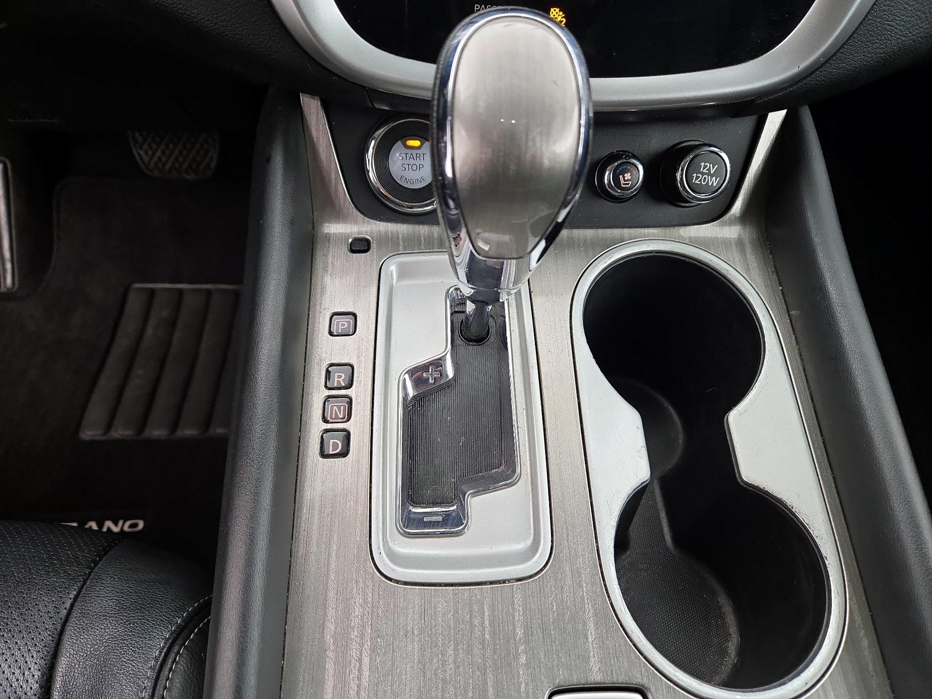 Thumbnail: 2015 Nissan Murano - 18