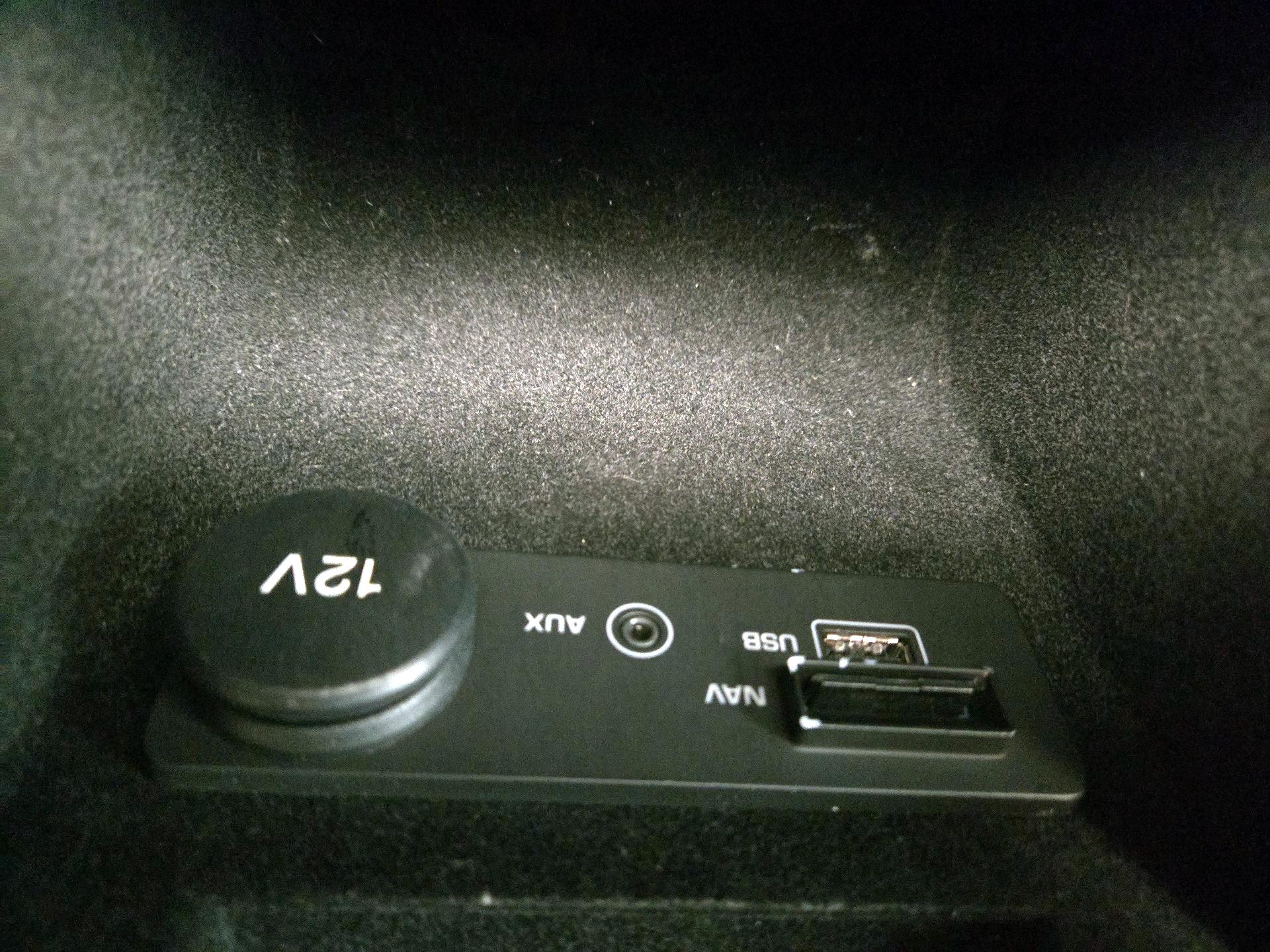 Thumbnail: 2017 Jaguar XE - 19