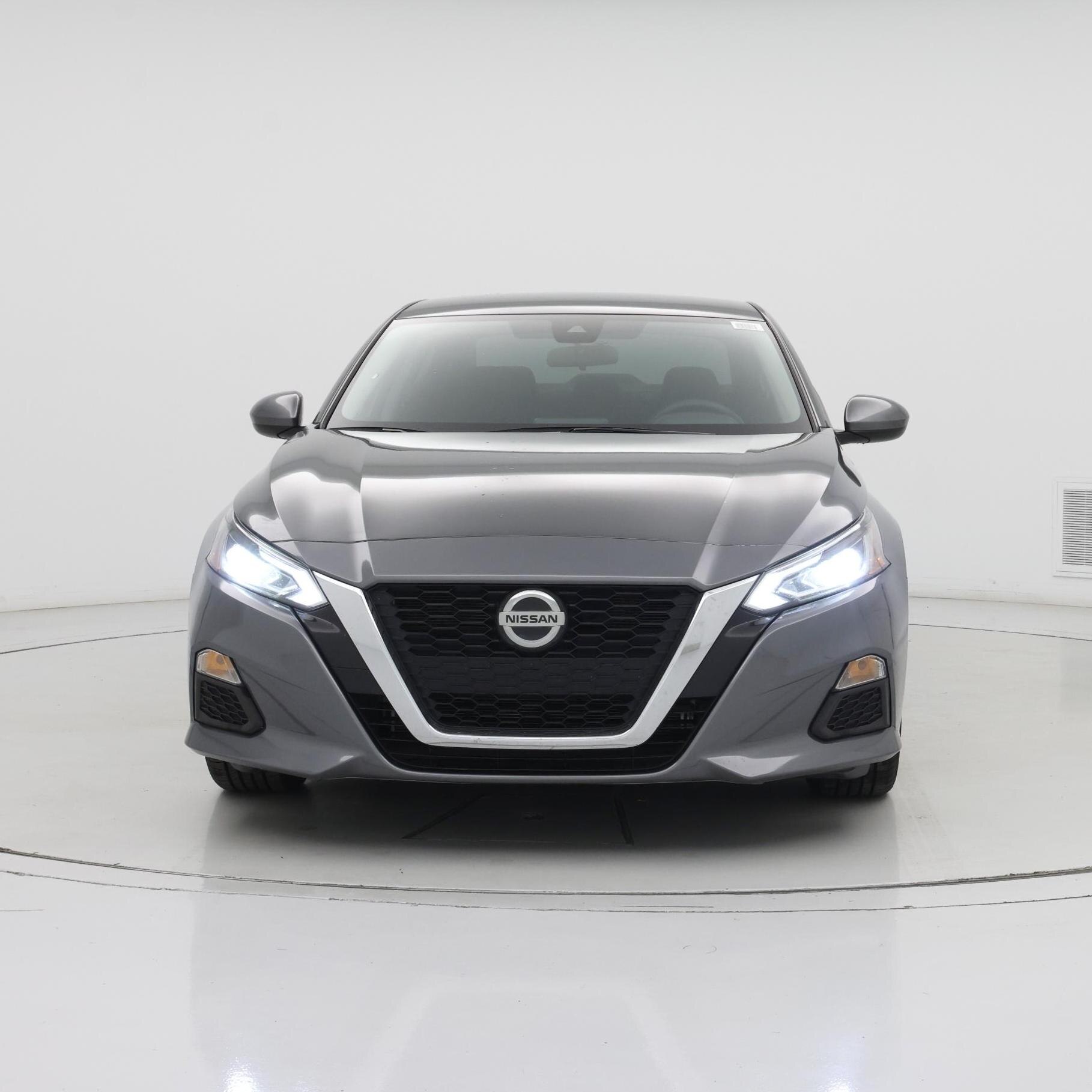 Thumbnail: 2022 Nissan Altima - 5
