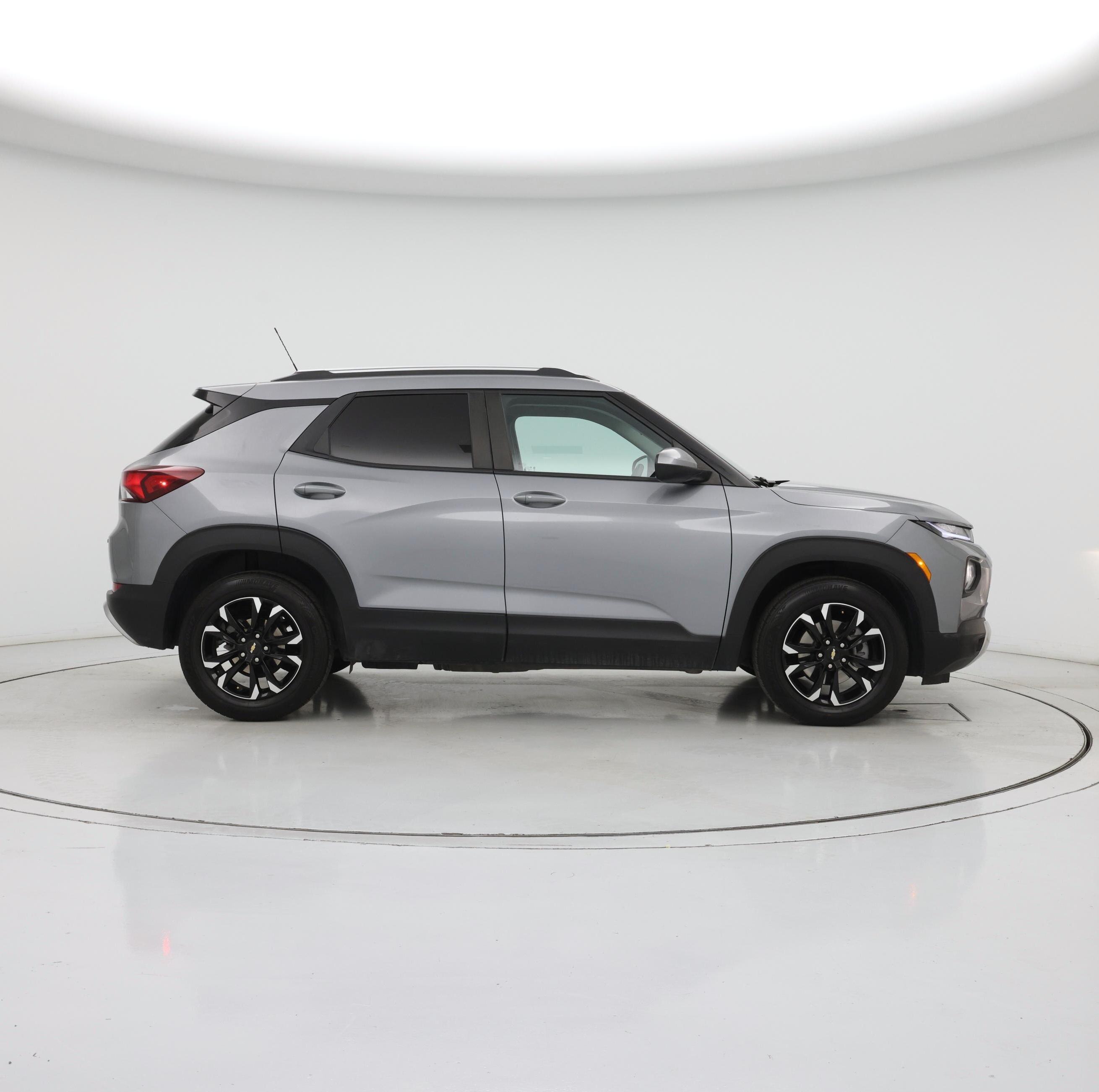 Thumbnail: 2023 Chevrolet TrailBlazer - 7