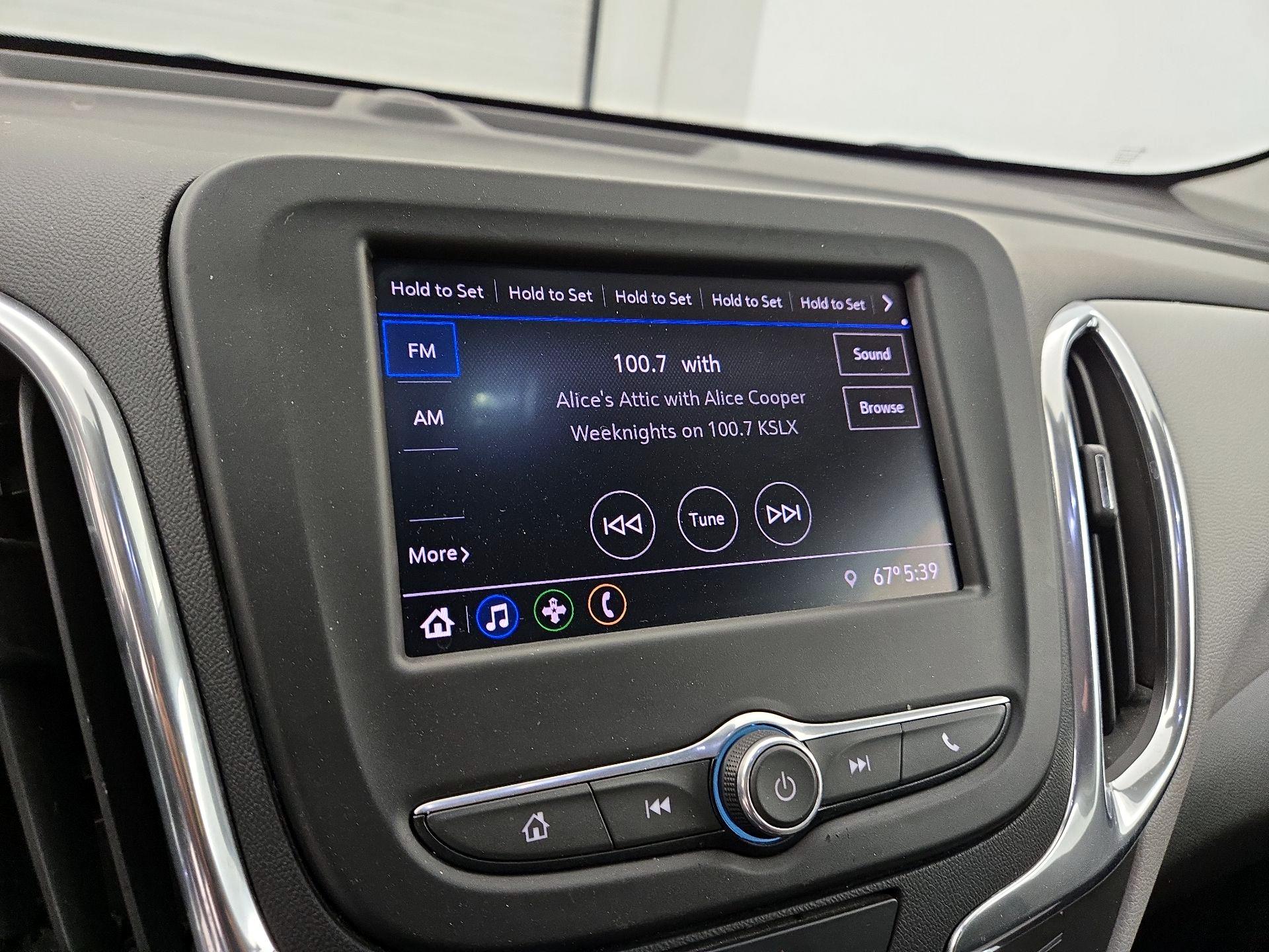 Thumbnail: 2020 Chevrolet Equinox - 15