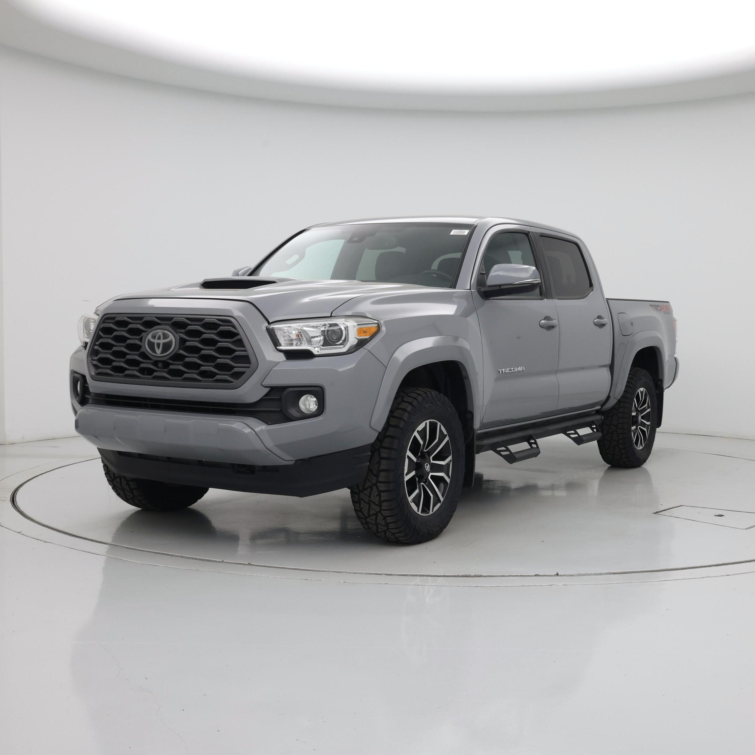 Thumbnail: 2020 Toyota Tacoma - 4