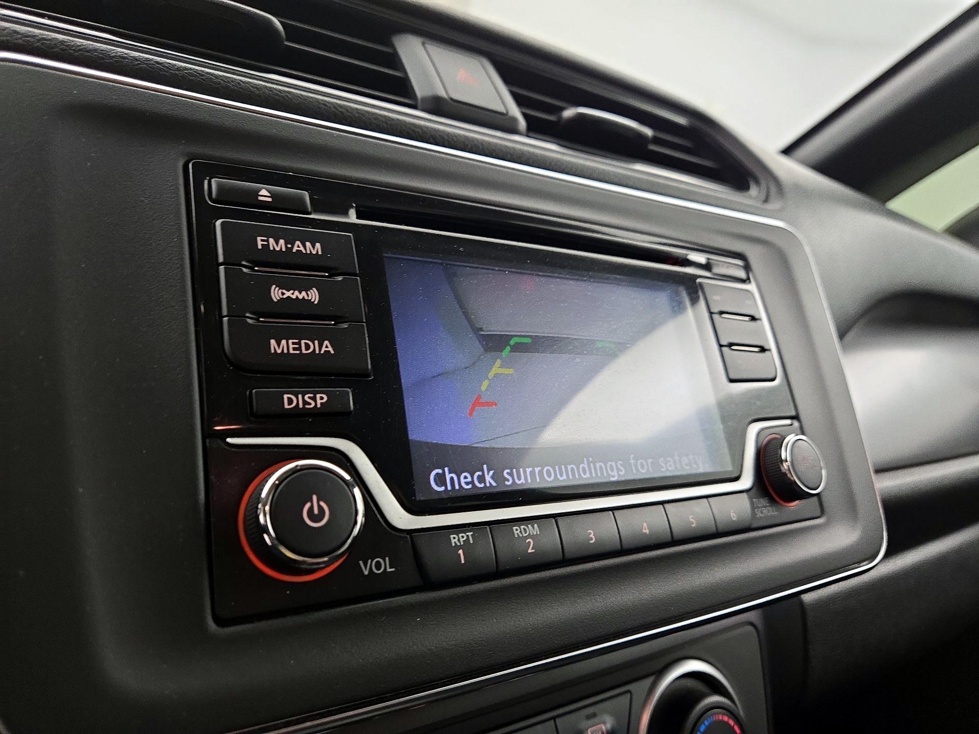 Thumbnail: 2019 Nissan Leaf - 14