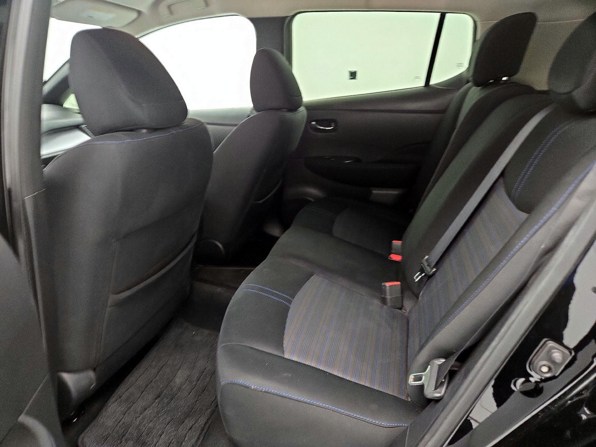 Thumbnail: 2019 Nissan Leaf - 19