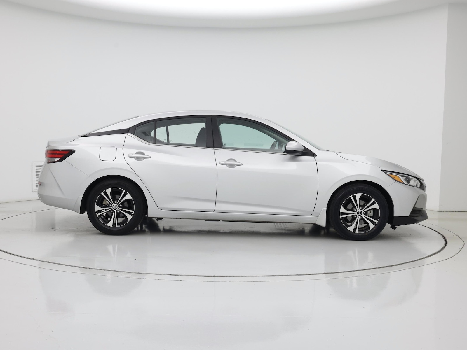 2023 Nissan Sentra SV - Photo 8