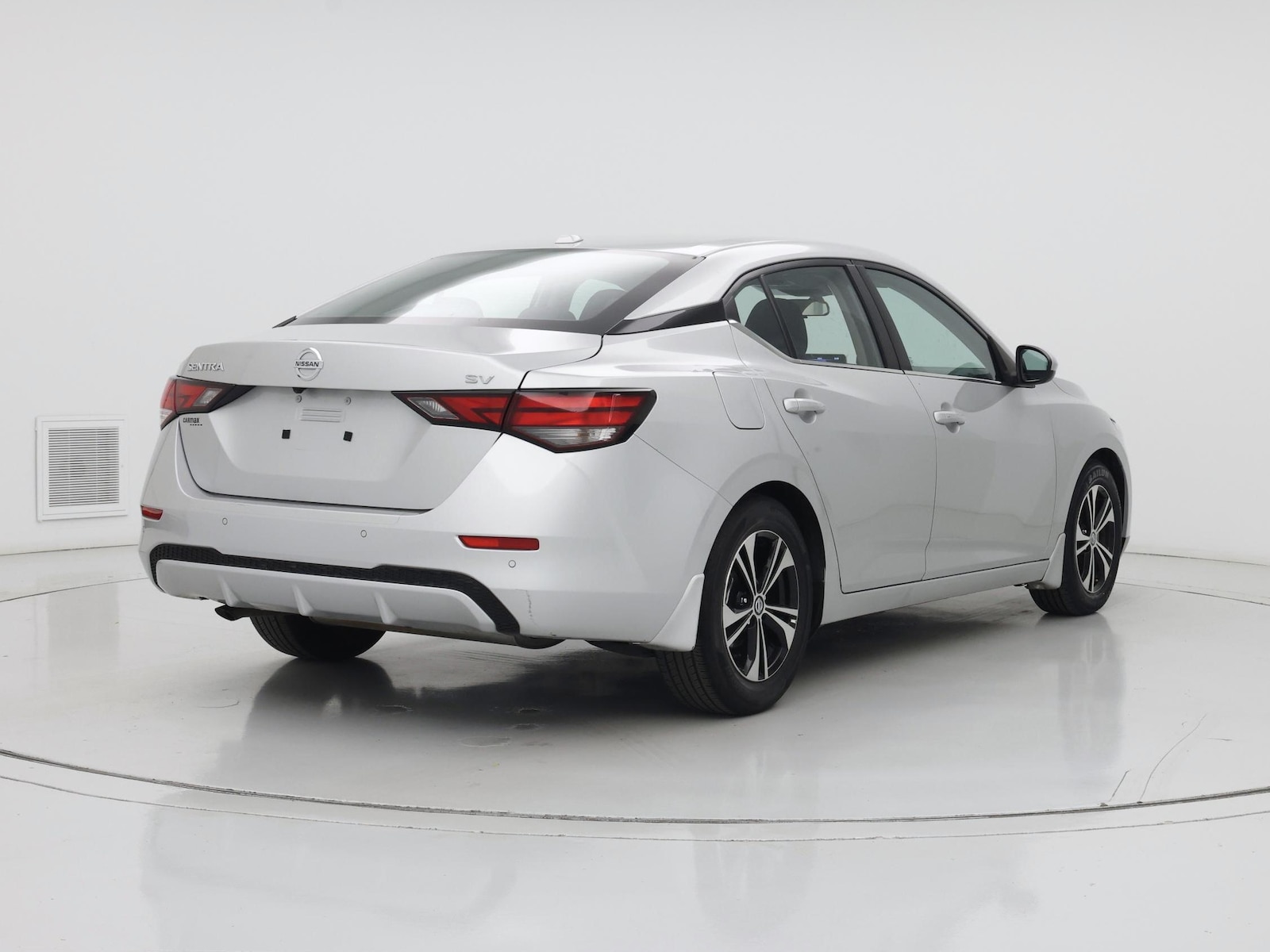 2023 Nissan Sentra SV - Photo 9