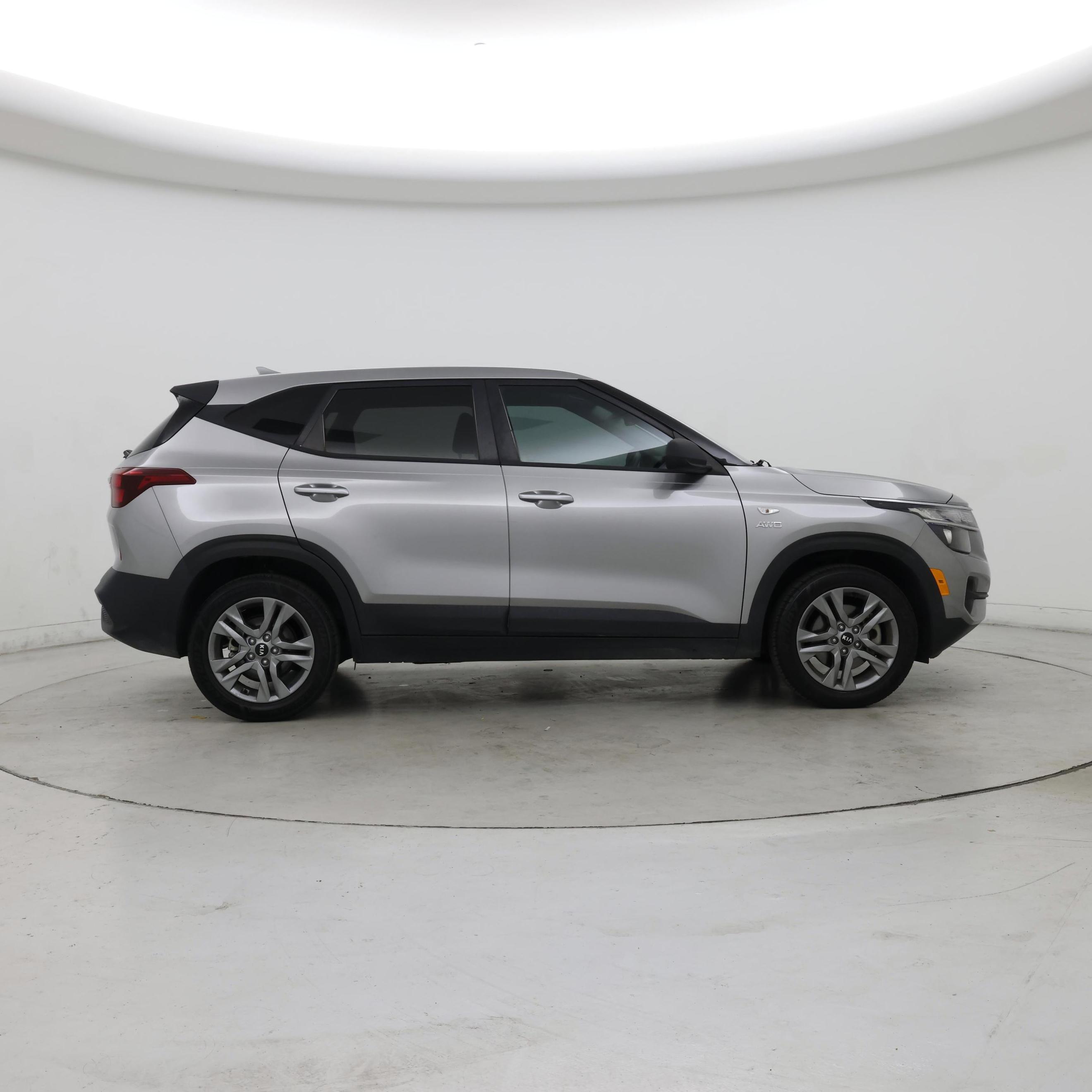 Thumbnail: 2021 Kia Seltos - 7