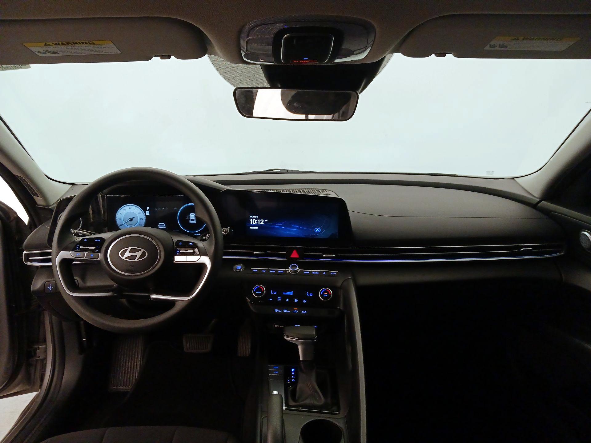 Thumbnail: 2024 Hyundai Elantra - 9