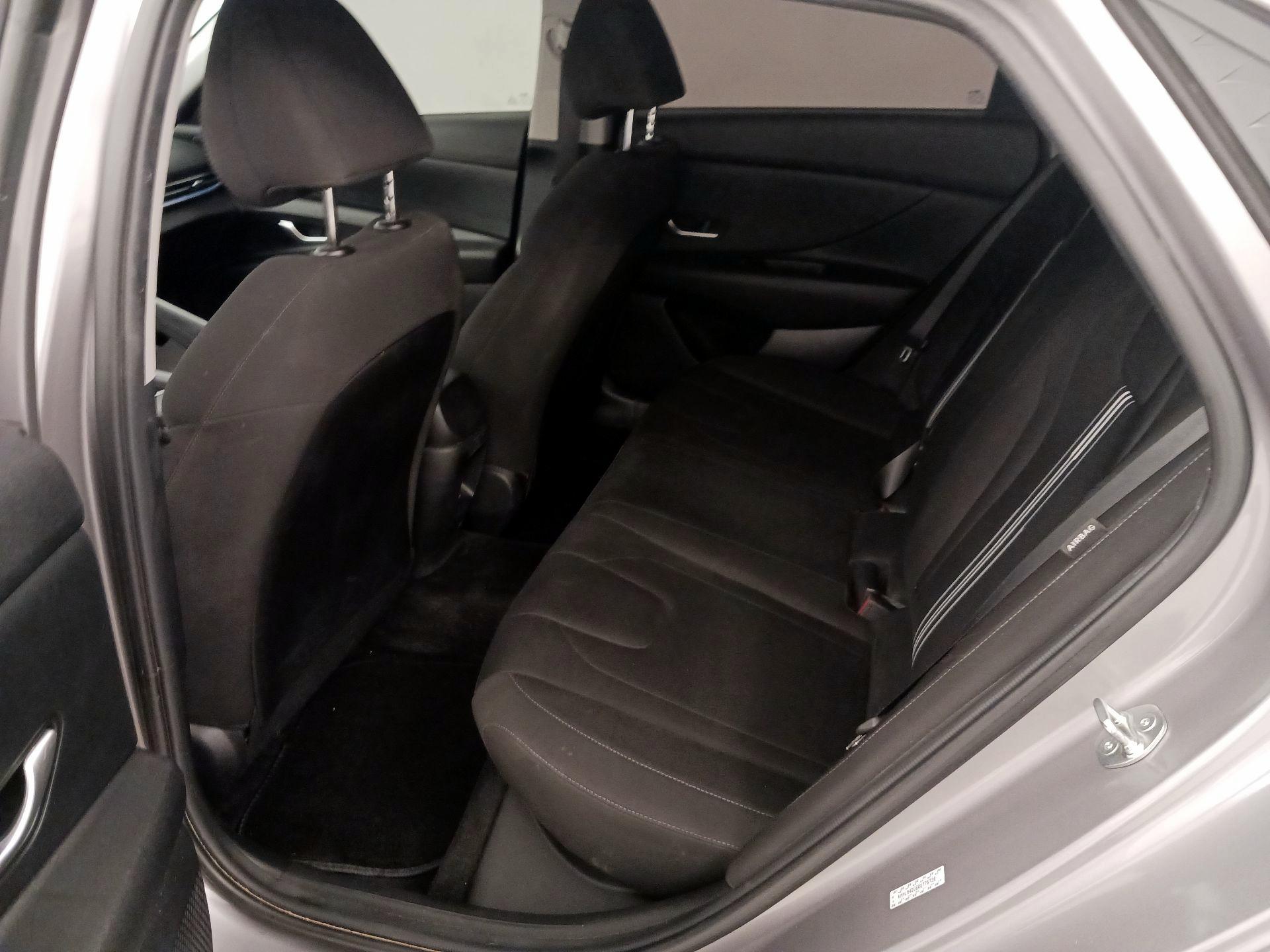 Thumbnail: 2024 Hyundai Elantra - 19