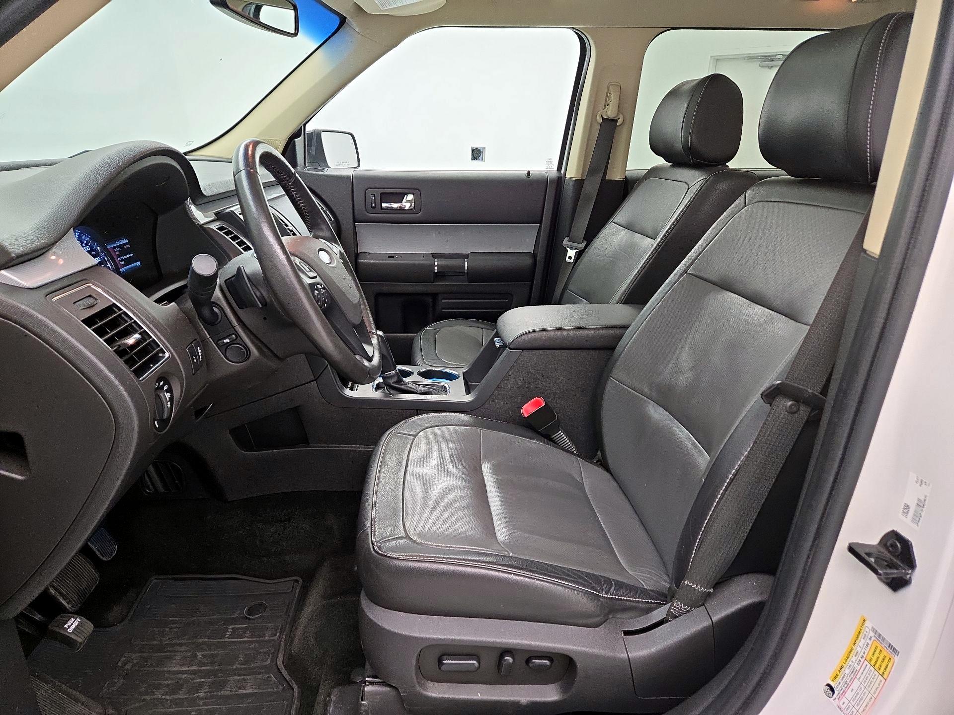 Thumbnail: 2015 Ford Flex - 11