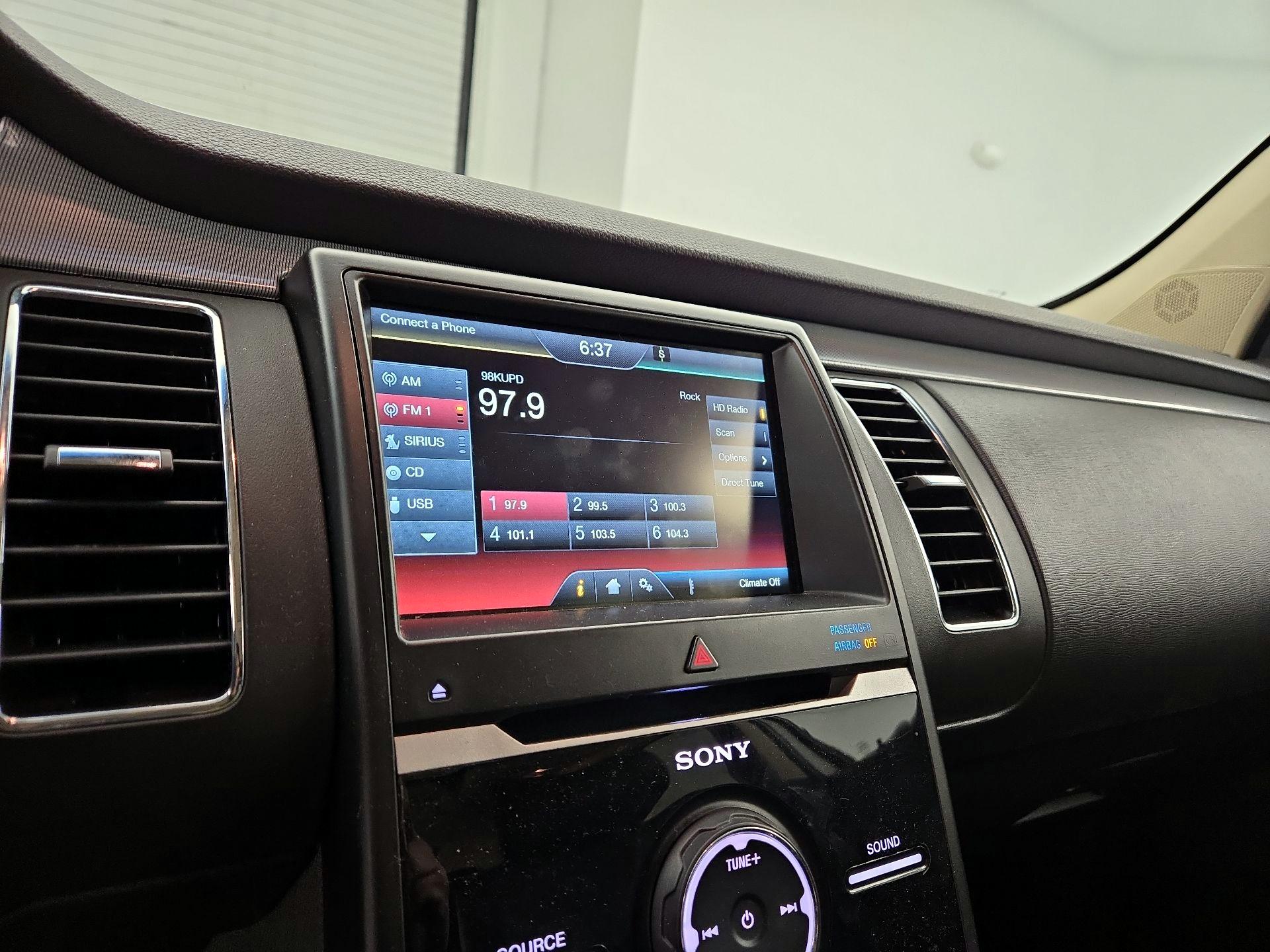 Thumbnail: 2015 Ford Flex - 16