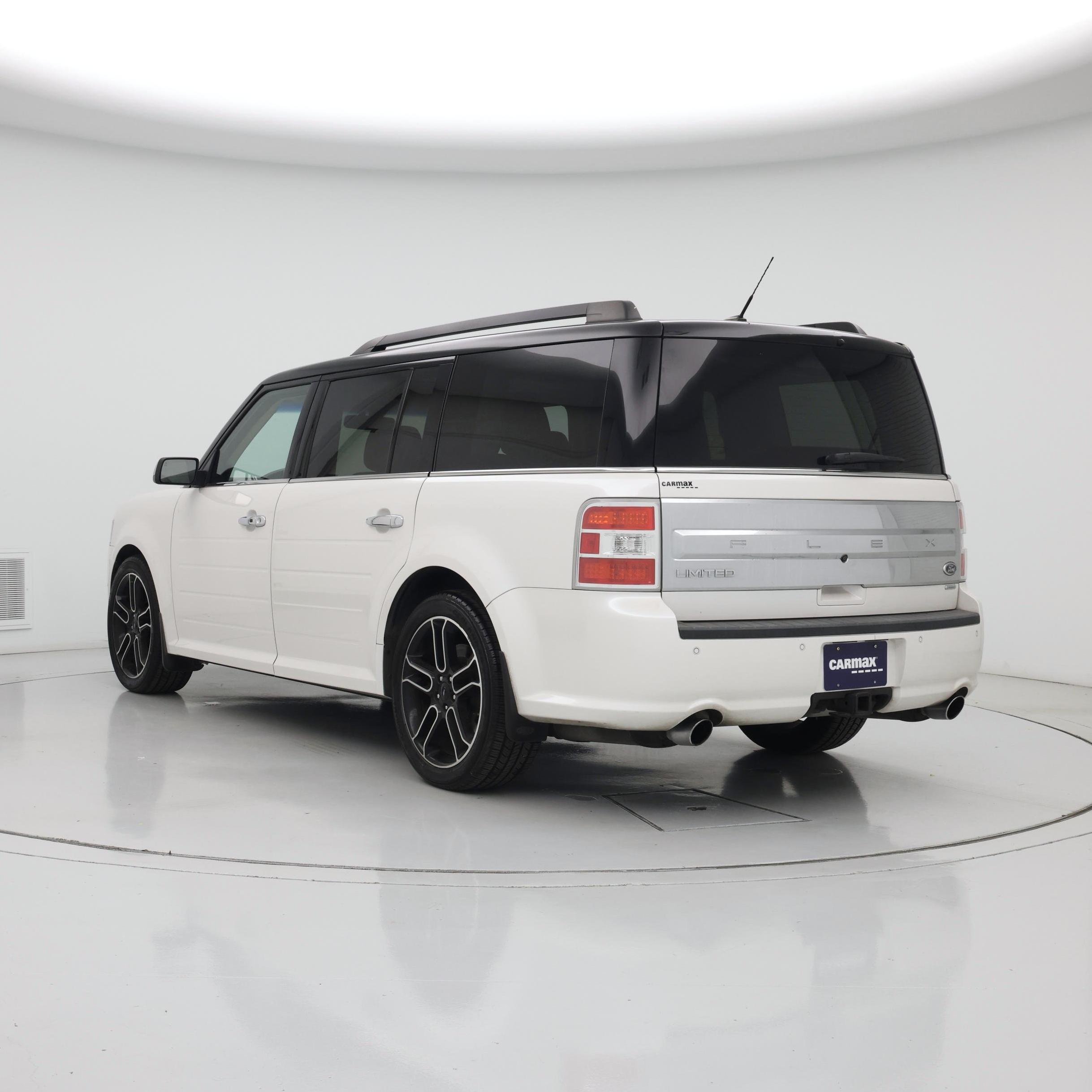 Thumbnail: 2015 Ford Flex - 2