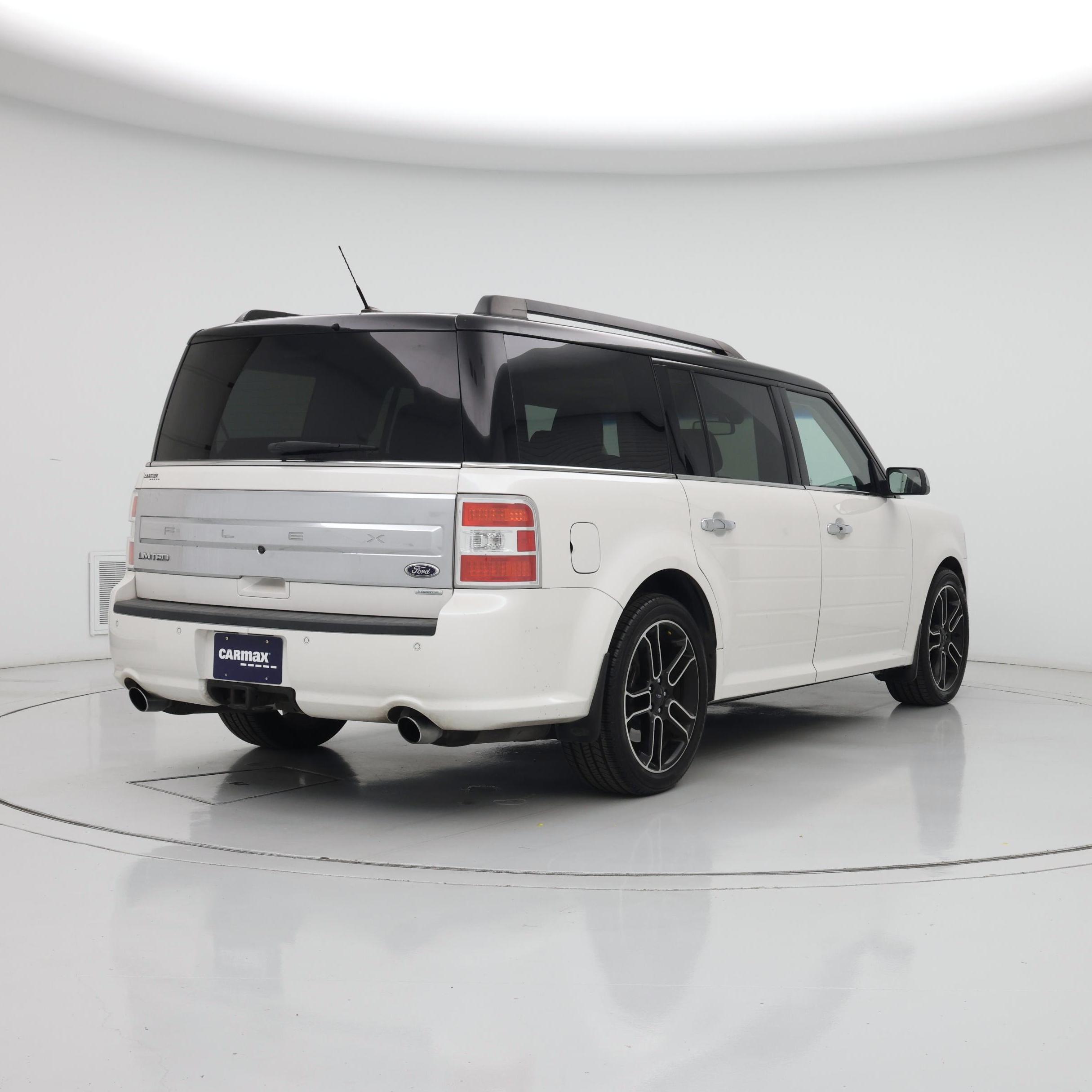 Thumbnail: 2015 Ford Flex - 8
