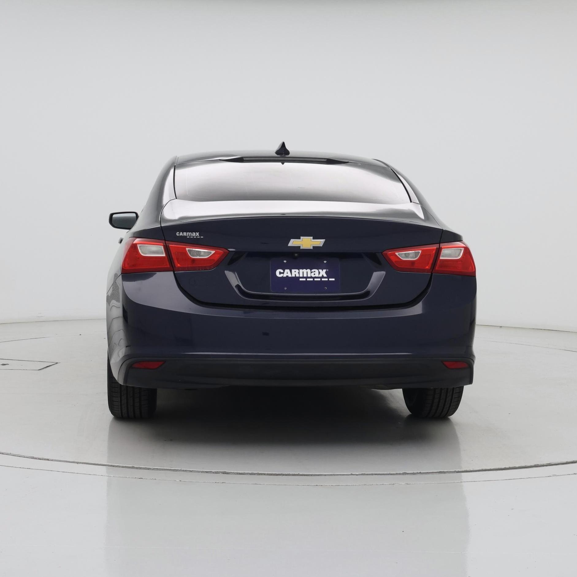 Thumbnail: 2018 Chevrolet Malibu - 6