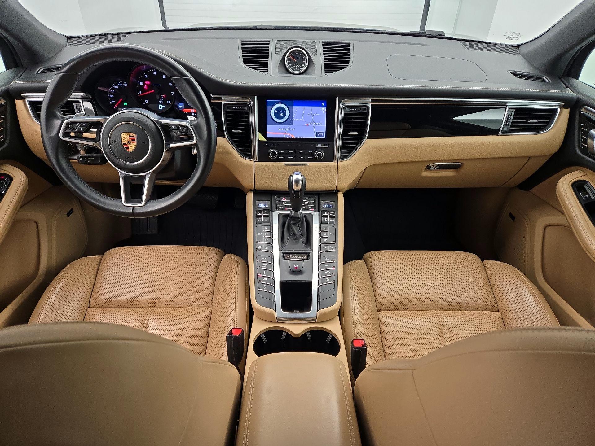 Thumbnail: 2018 Porsche Macan - 9