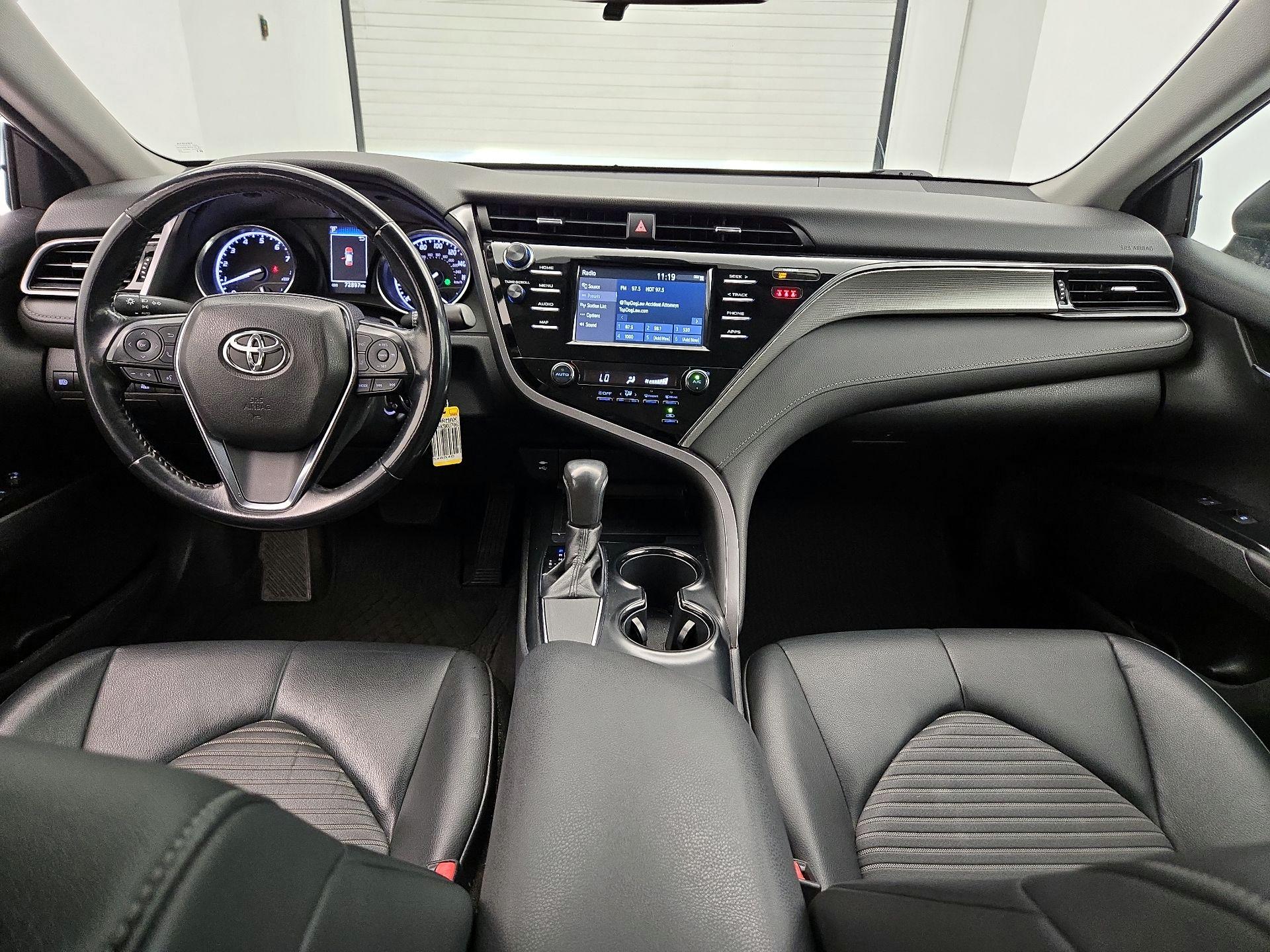Thumbnail: 2019 Toyota Camry - 9