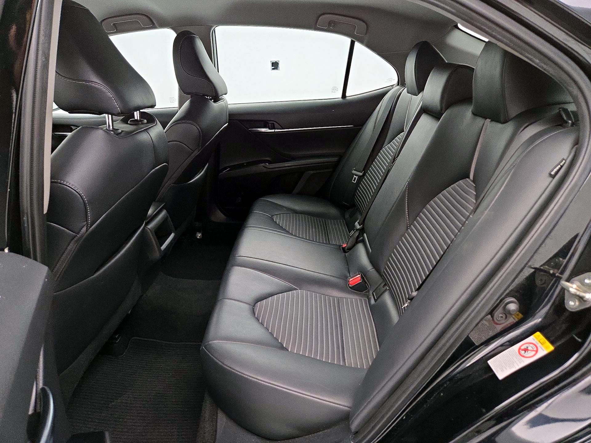 Thumbnail: 2019 Toyota Camry - 19