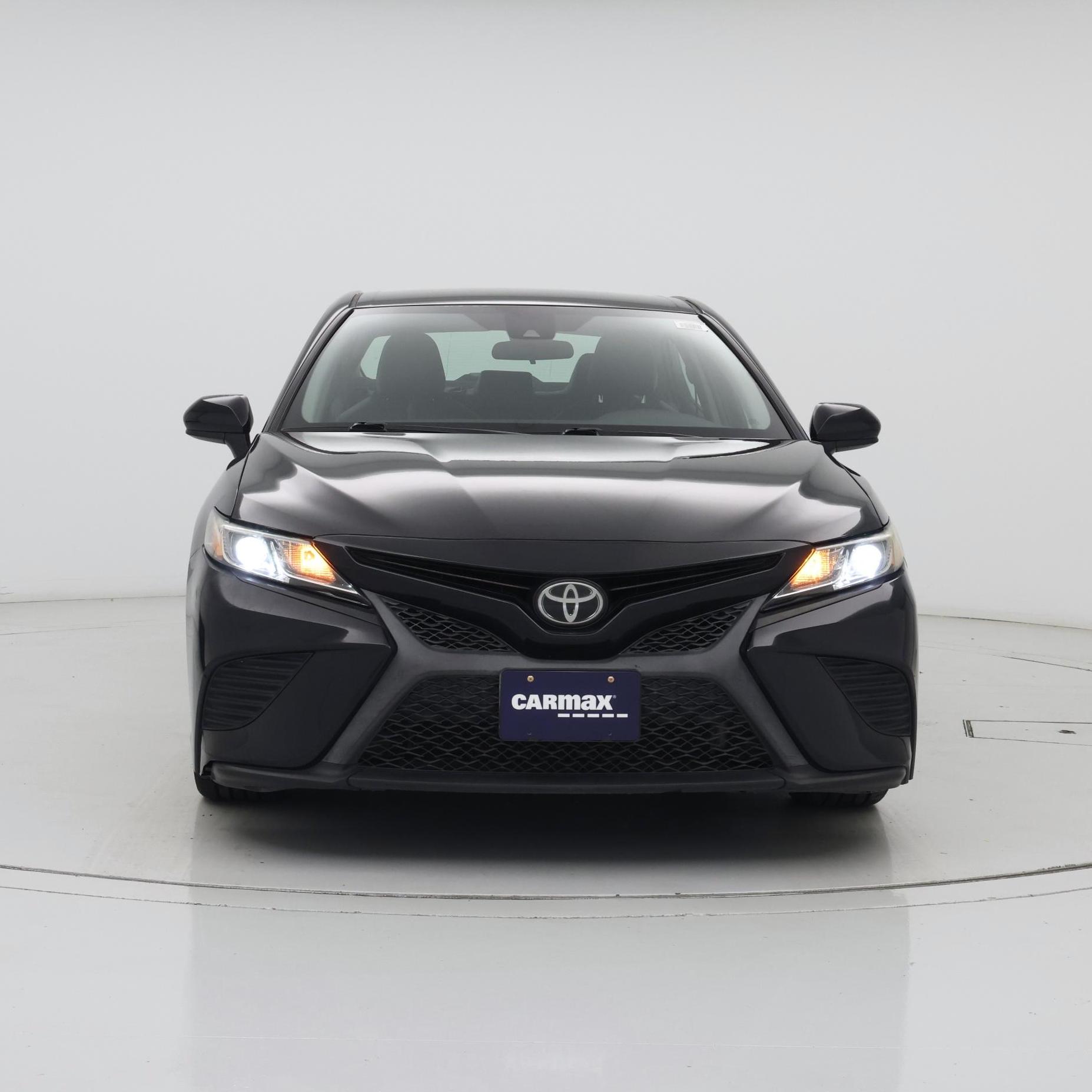 Thumbnail: 2019 Toyota Camry - 5