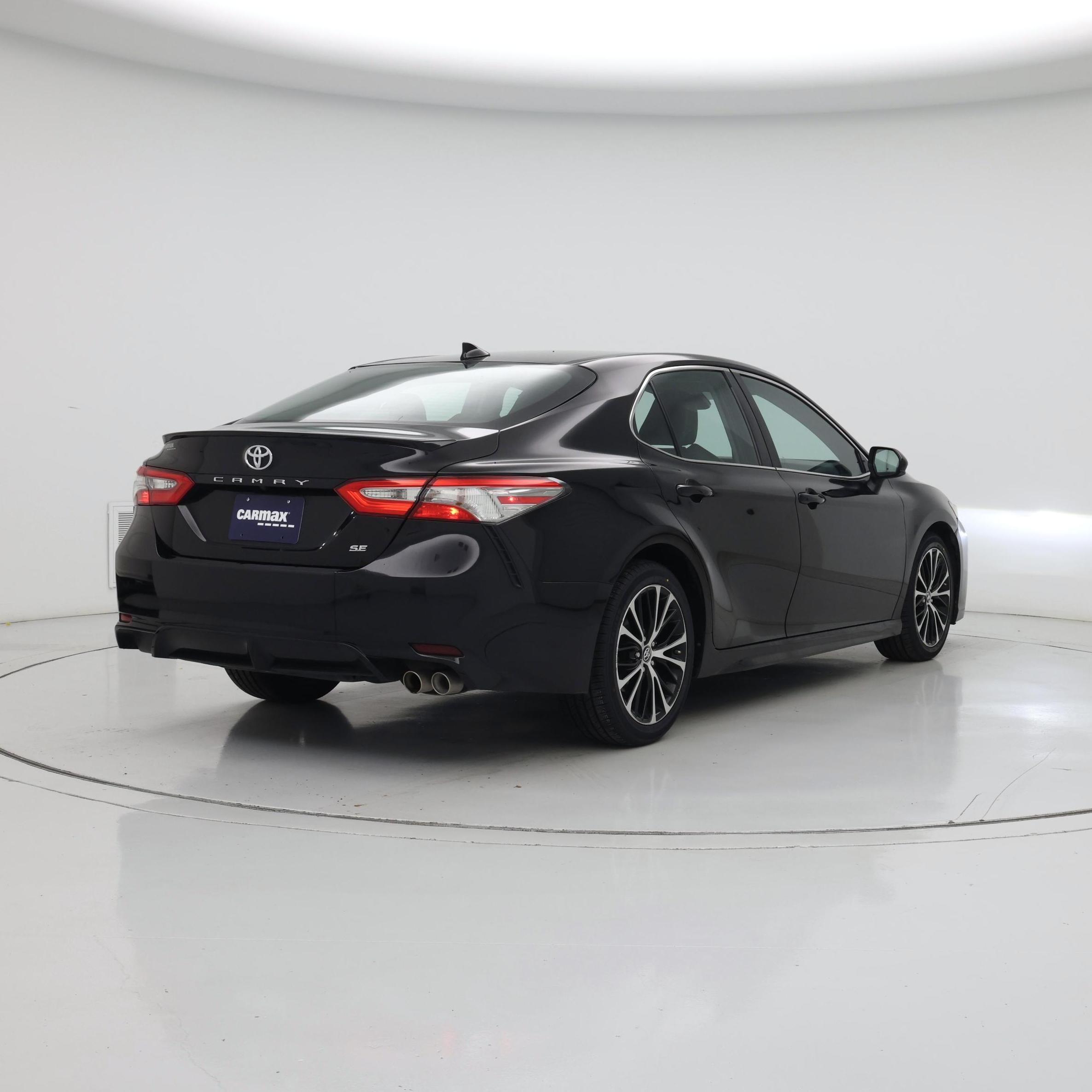 Thumbnail: 2019 Toyota Camry - 8