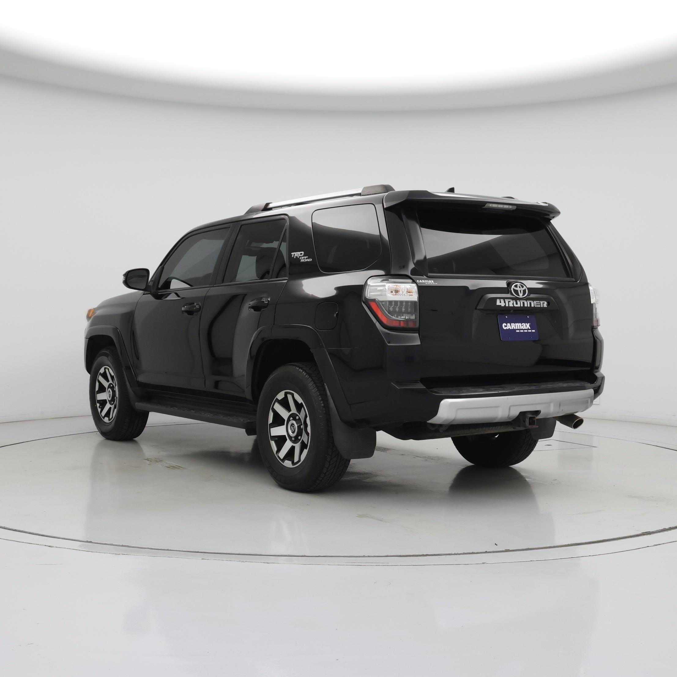 Thumbnail: 2017 Toyota 4Runner - 2