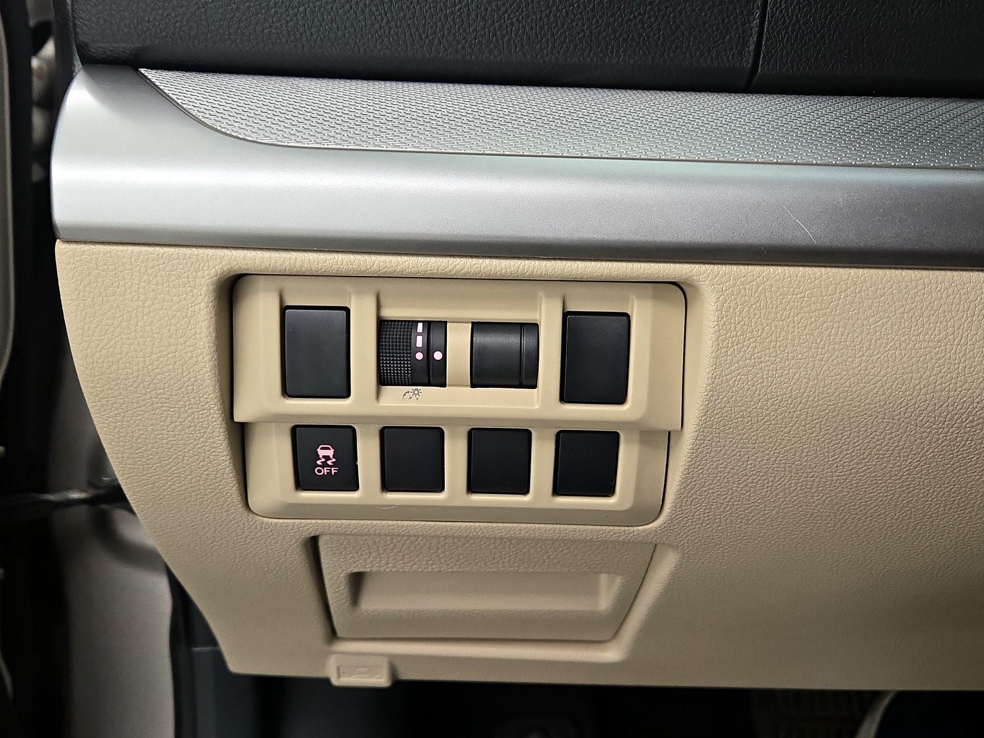 Thumbnail: 2017 Subaru Outback - 13