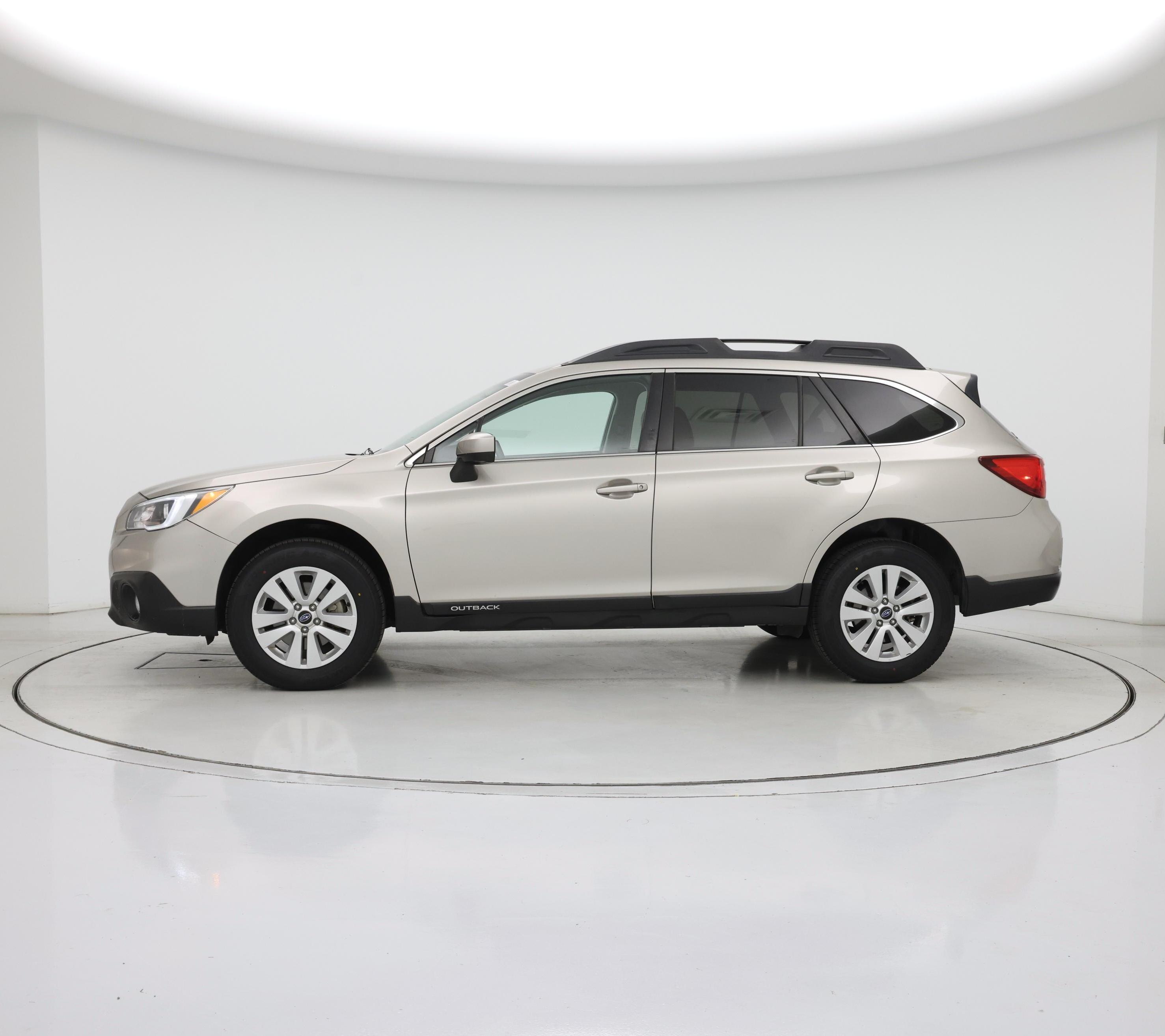 Thumbnail: 2017 Subaru Outback - 3