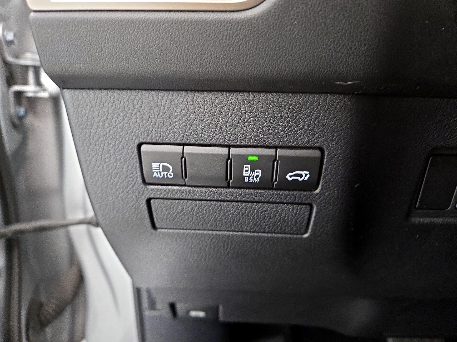 Thumbnail: 2018 Lexus NX - 13