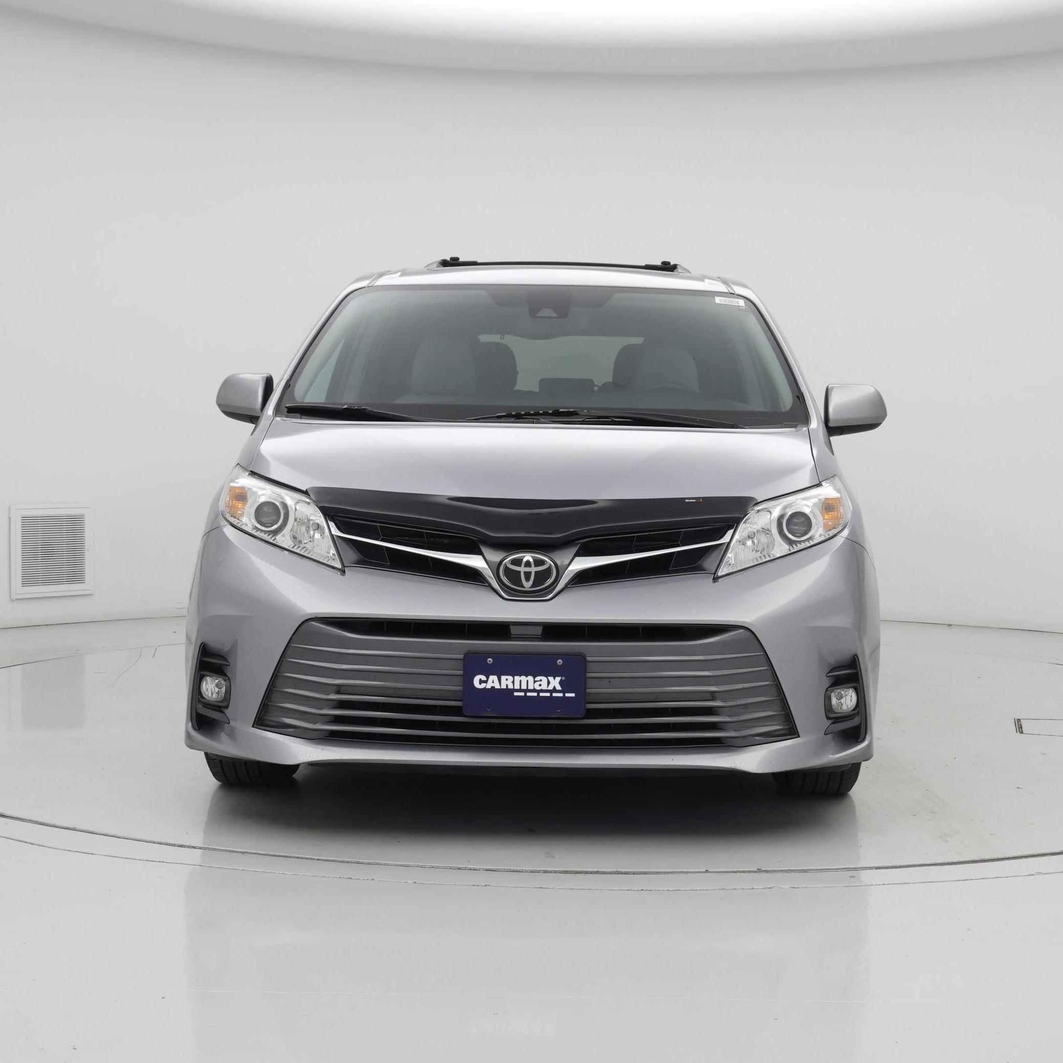 Thumbnail: 2018 Toyota Sienna - 5