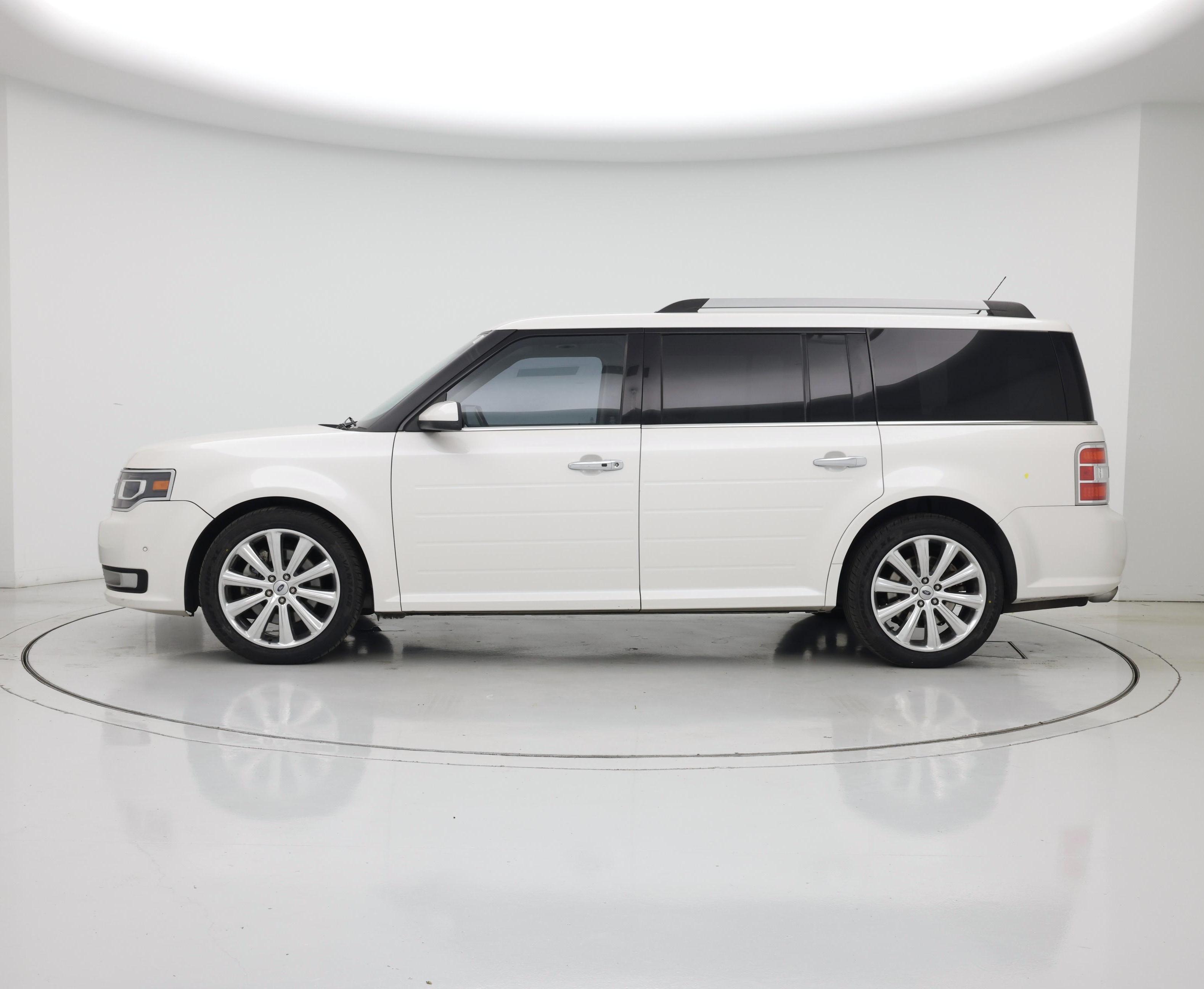 Thumbnail: 2015 Ford Flex - 3