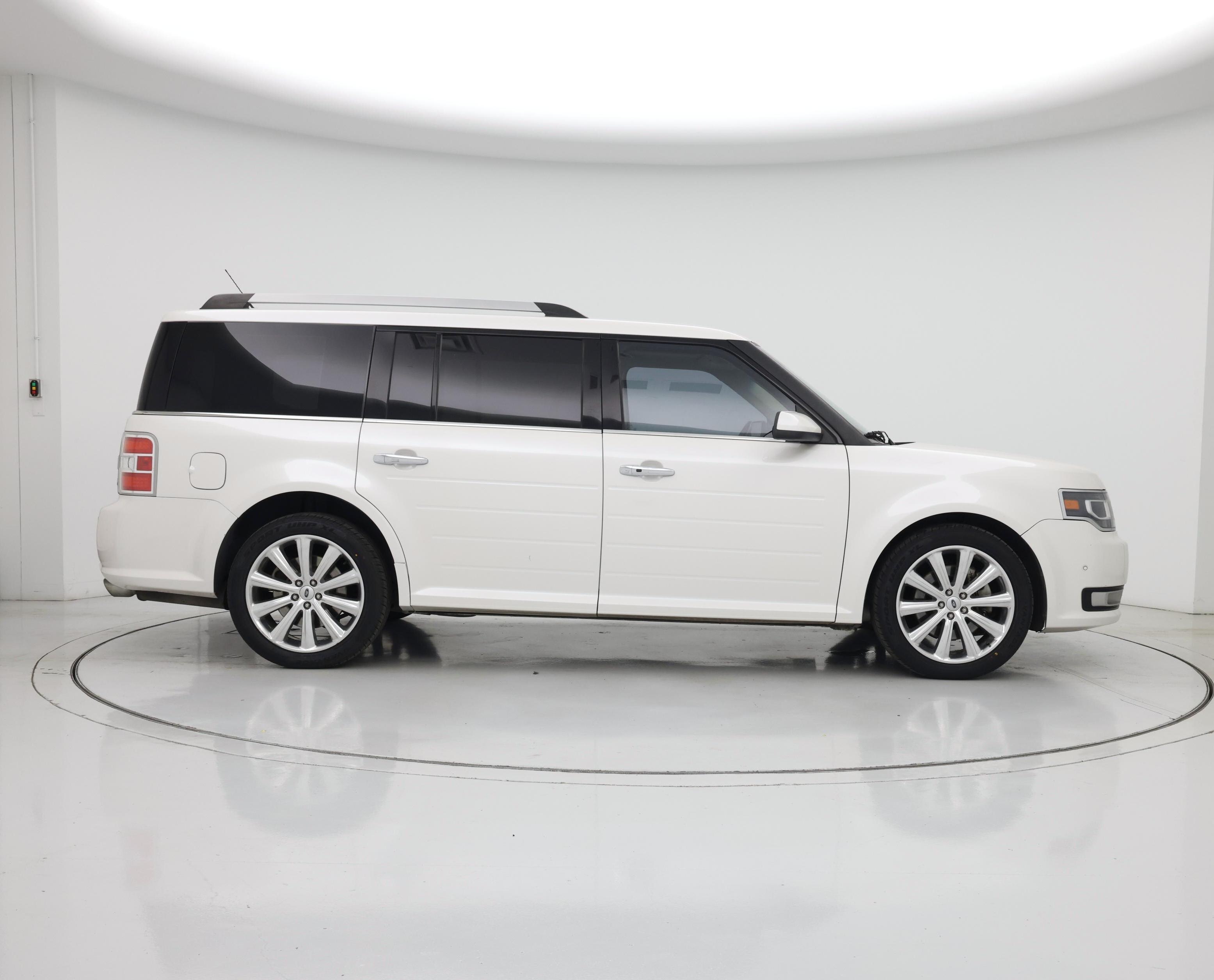 Thumbnail: 2015 Ford Flex - 7