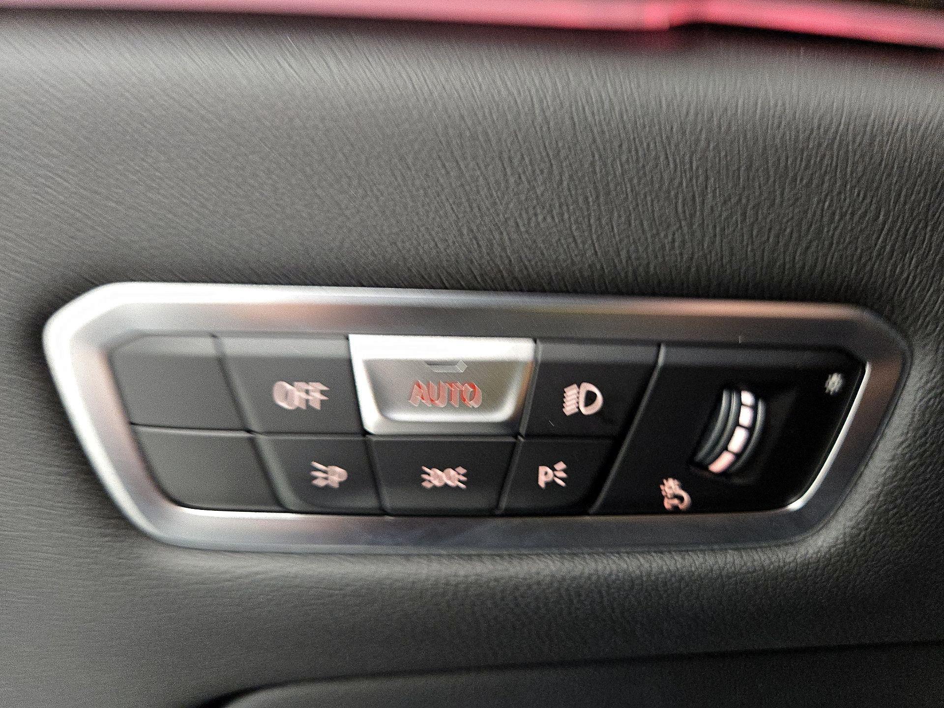 Thumbnail: 2023 BMW X5 - 13