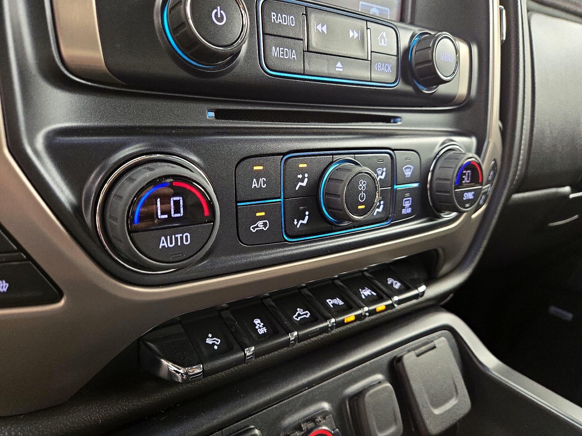 Thumbnail: 2018 GMC Sierra 1500 - 17