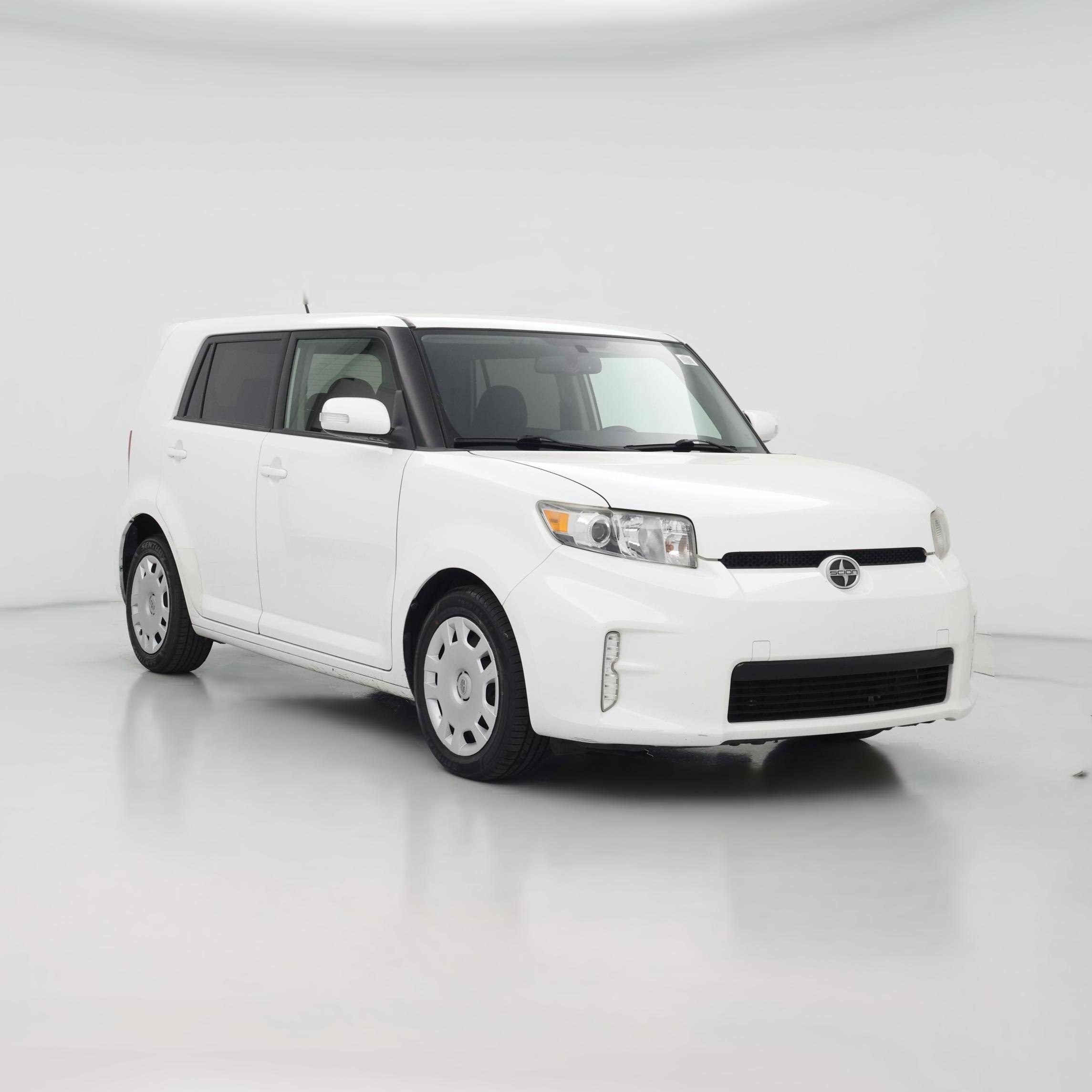 Thumbnail: 2015 Scion xB - 1