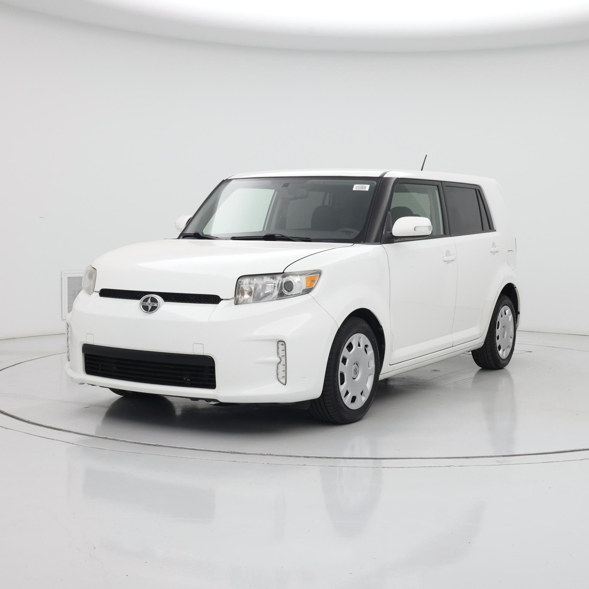 Thumbnail: 2015 Scion xB - 4
