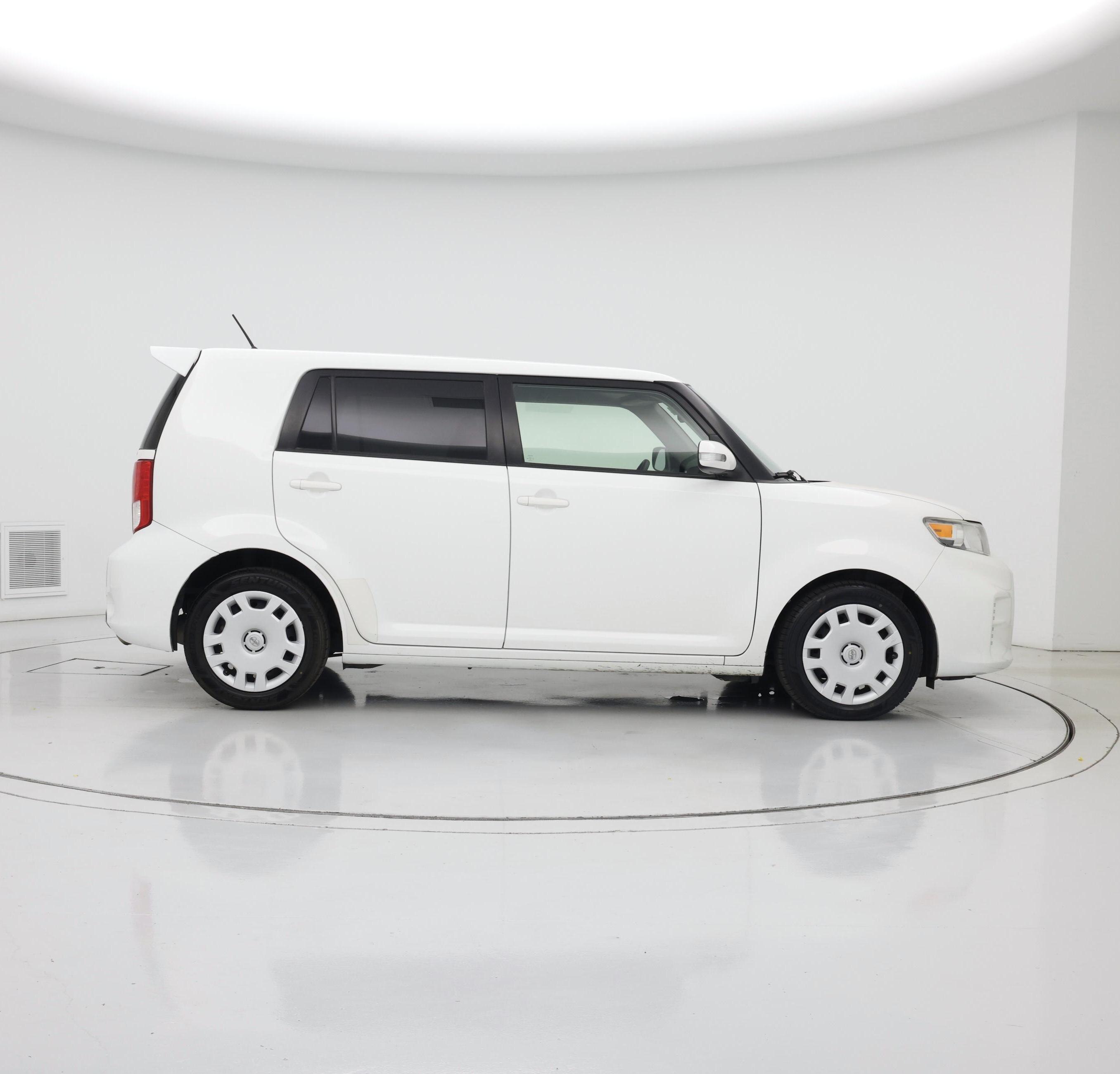 Thumbnail: 2015 Scion xB - 7