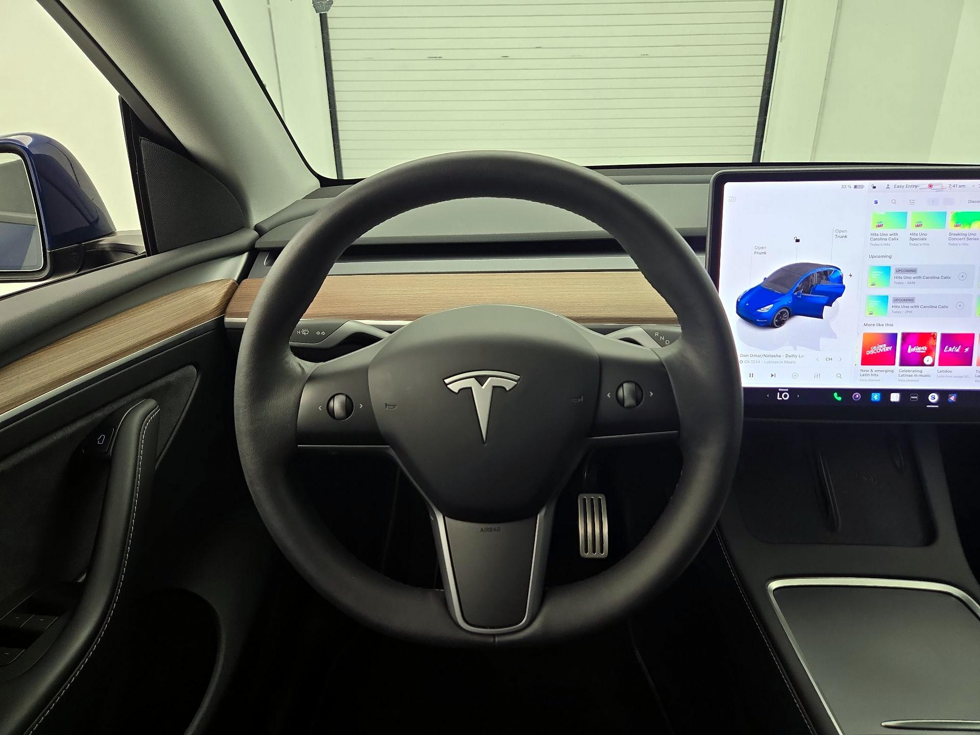 Thumbnail: 2023 Tesla Model Y - 10