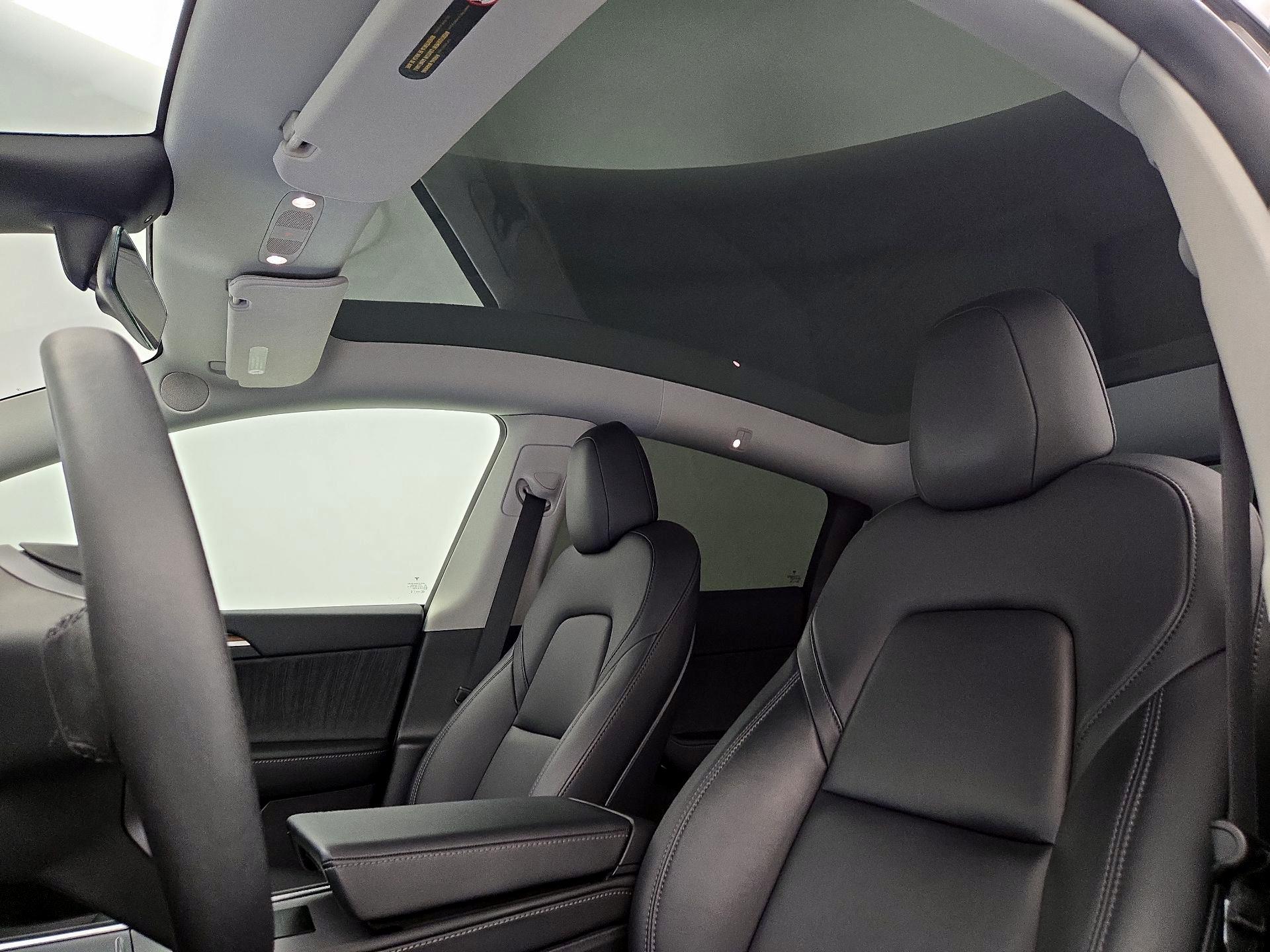 Thumbnail: 2023 Tesla Model Y - 19