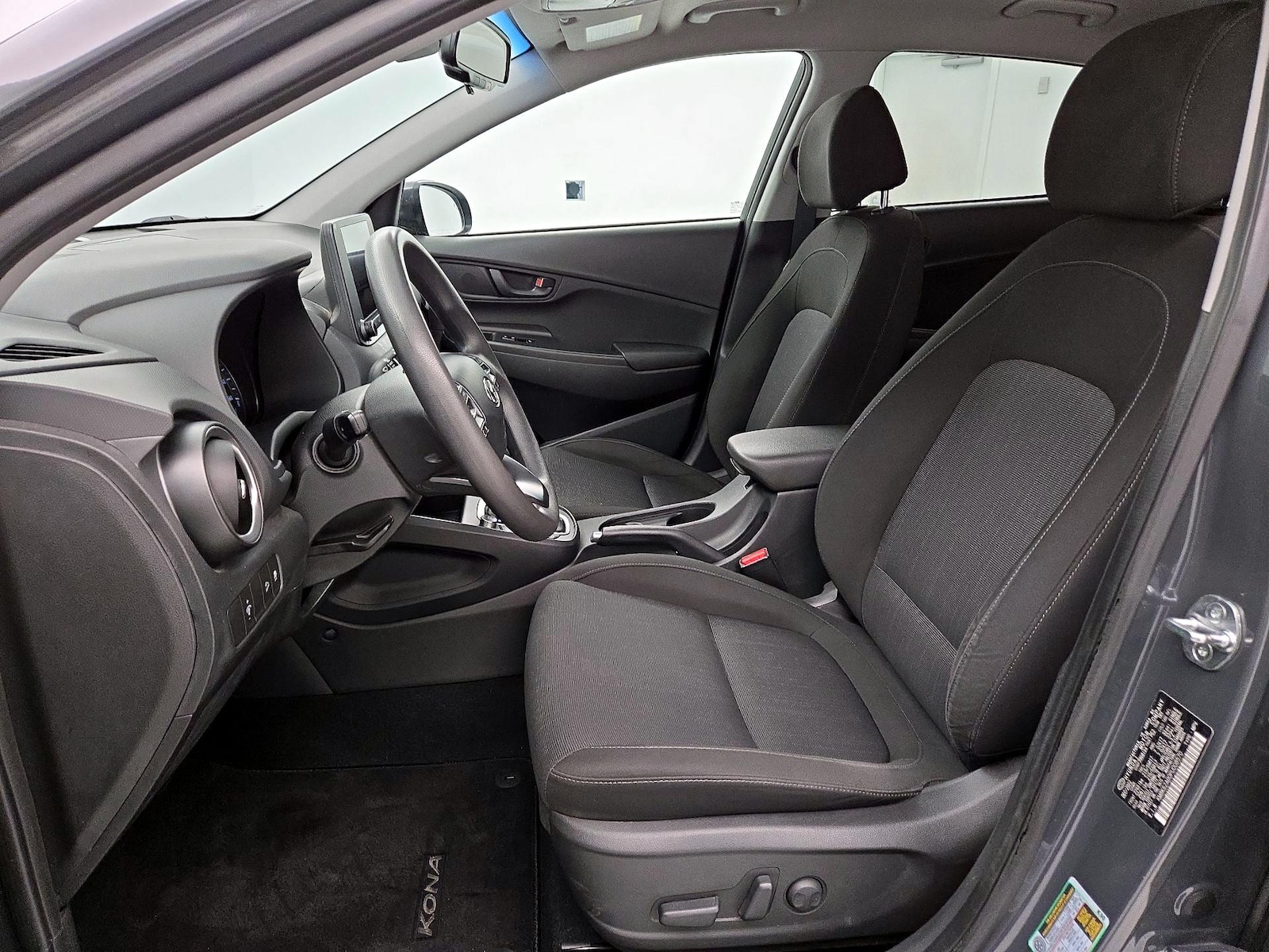 2023 Hyundai Kona SEL - Photo 12