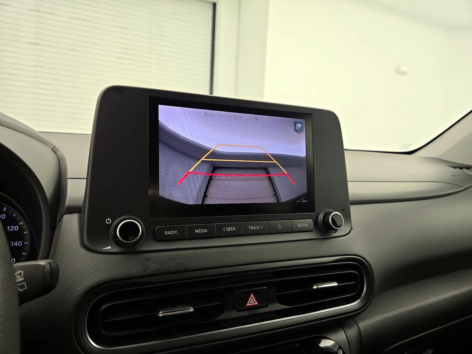 2023 Hyundai Kona SEL - Photo 15