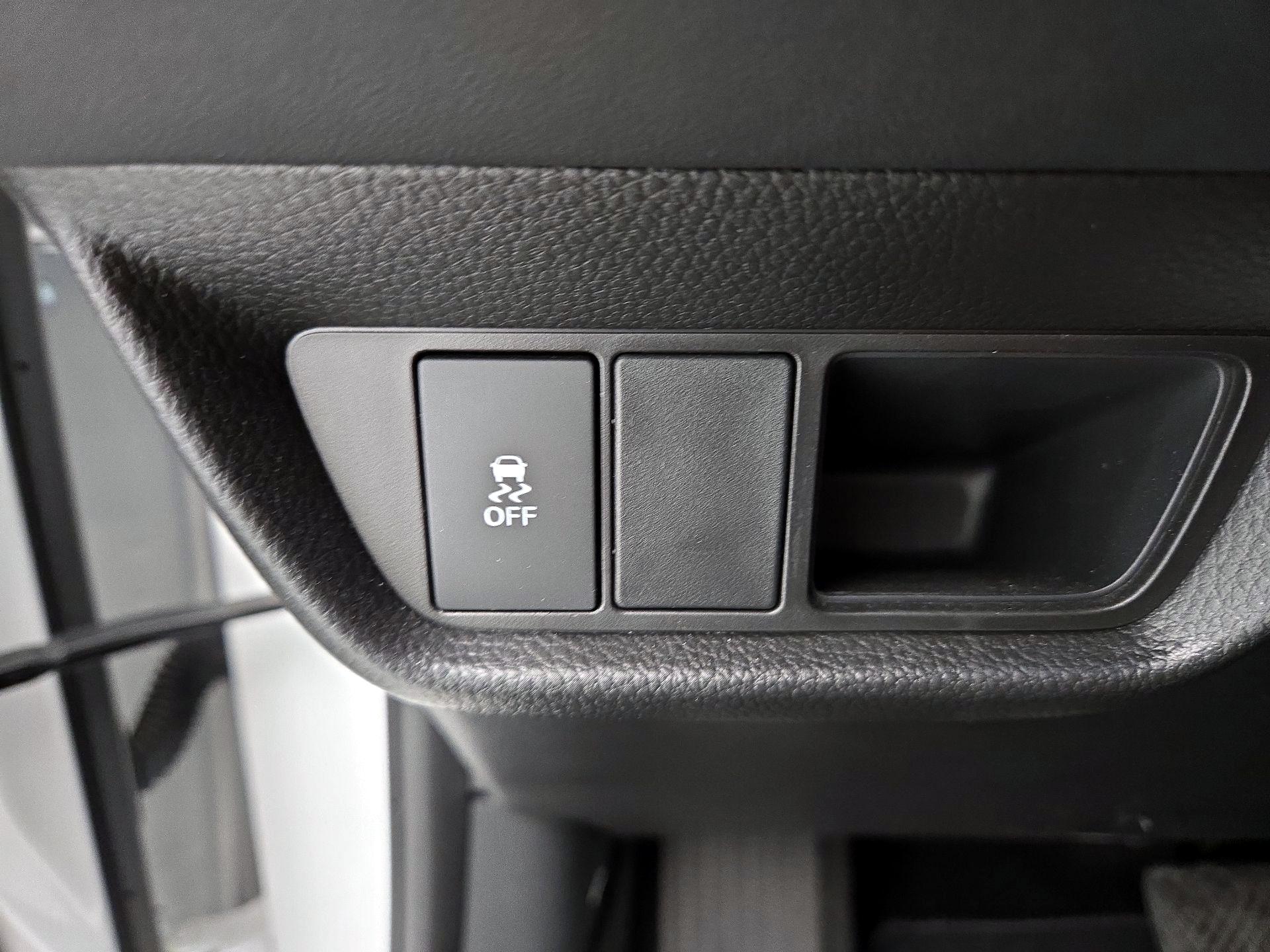 Thumbnail: 2026 Honda HR-V - 13