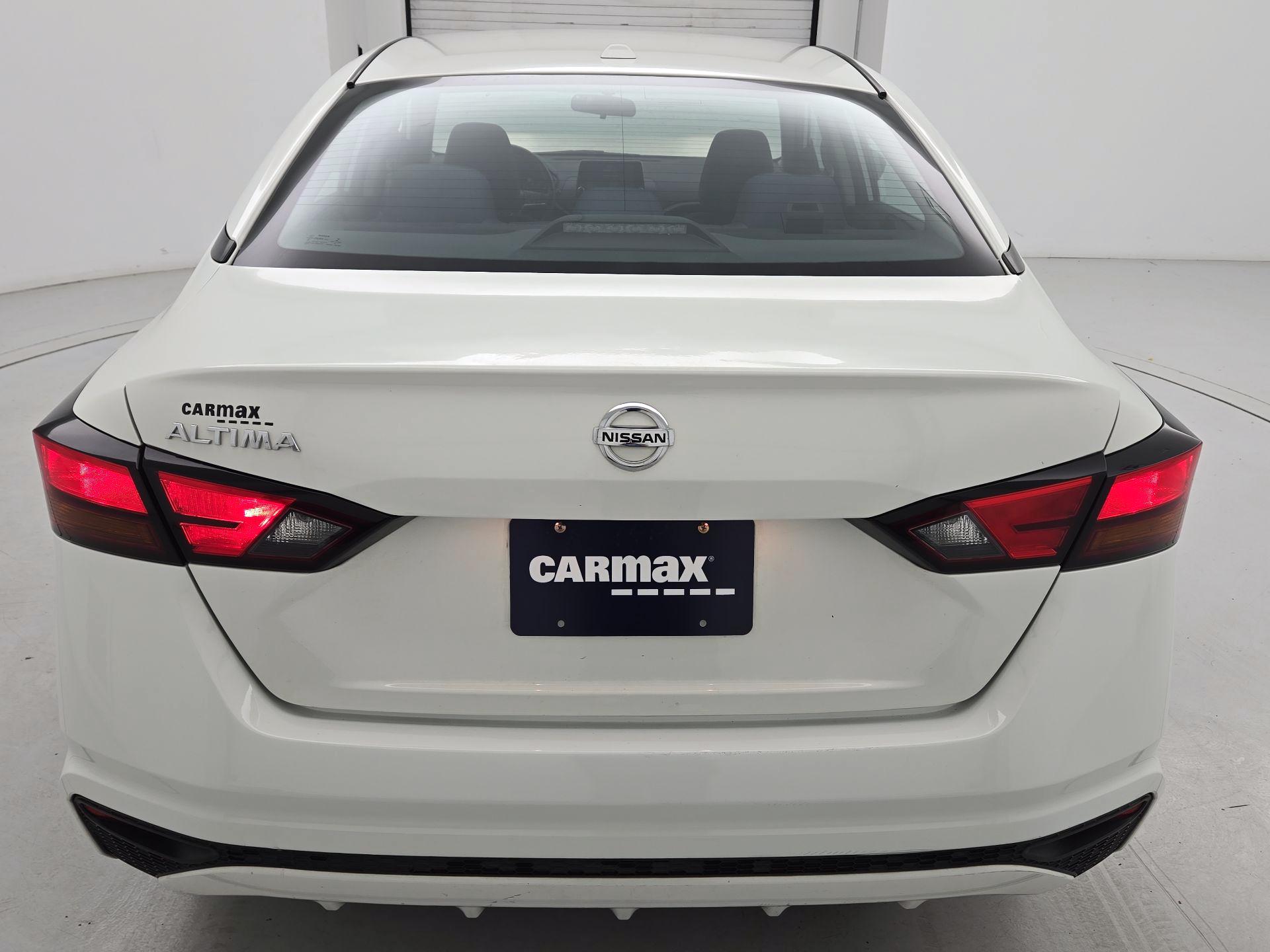Thumbnail: 2020 Nissan Altima - 6