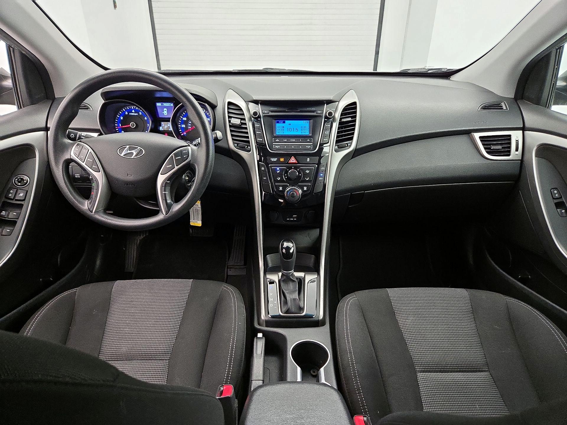 Thumbnail: 2017 Hyundai Elantra - 9