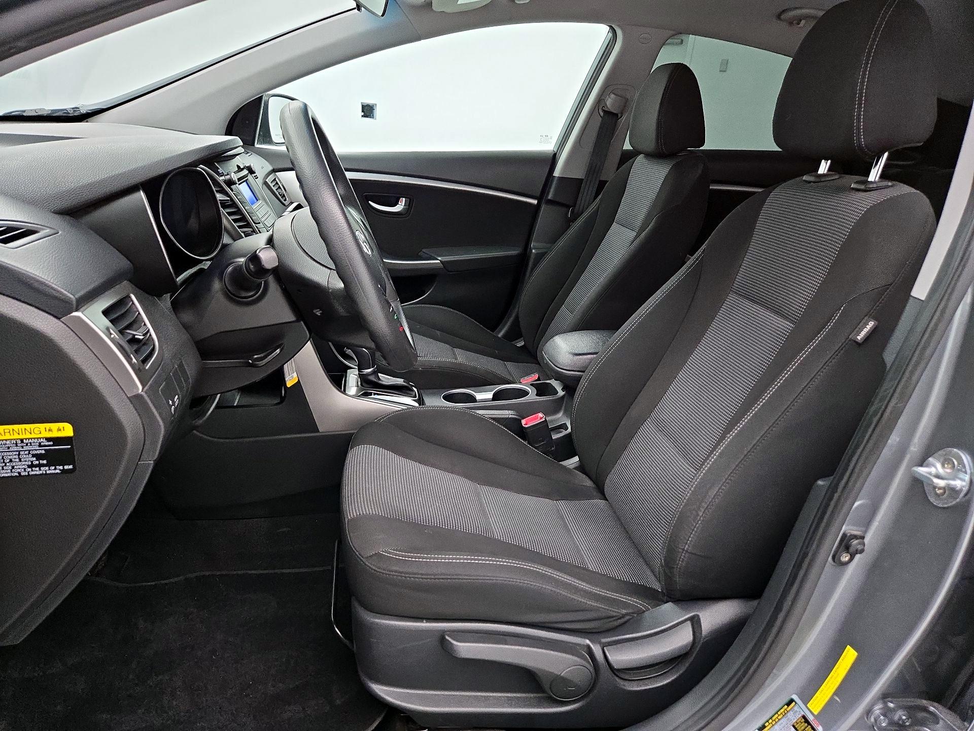 Thumbnail: 2017 Hyundai Elantra - 11