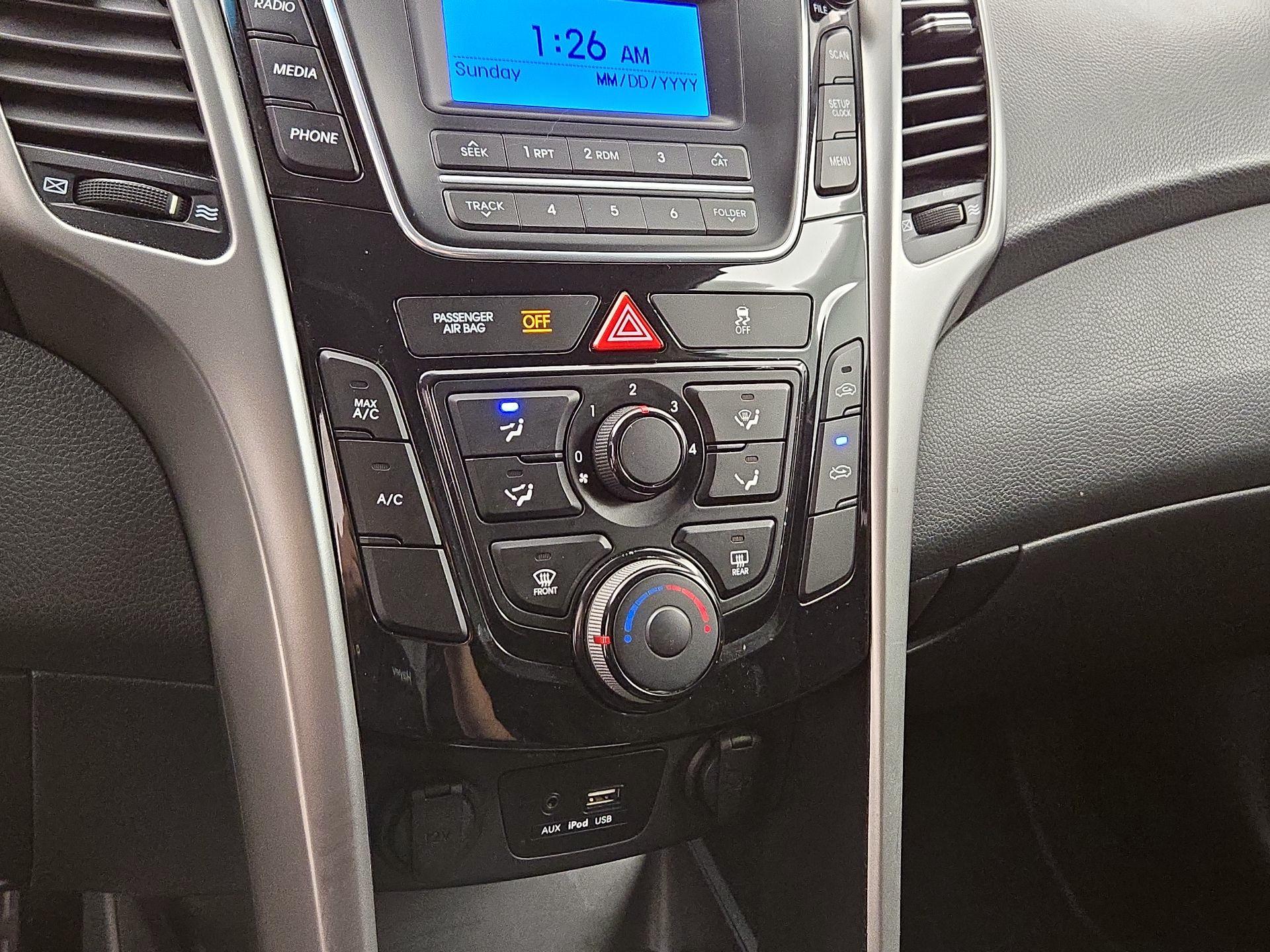 Thumbnail: 2017 Hyundai Elantra - 15