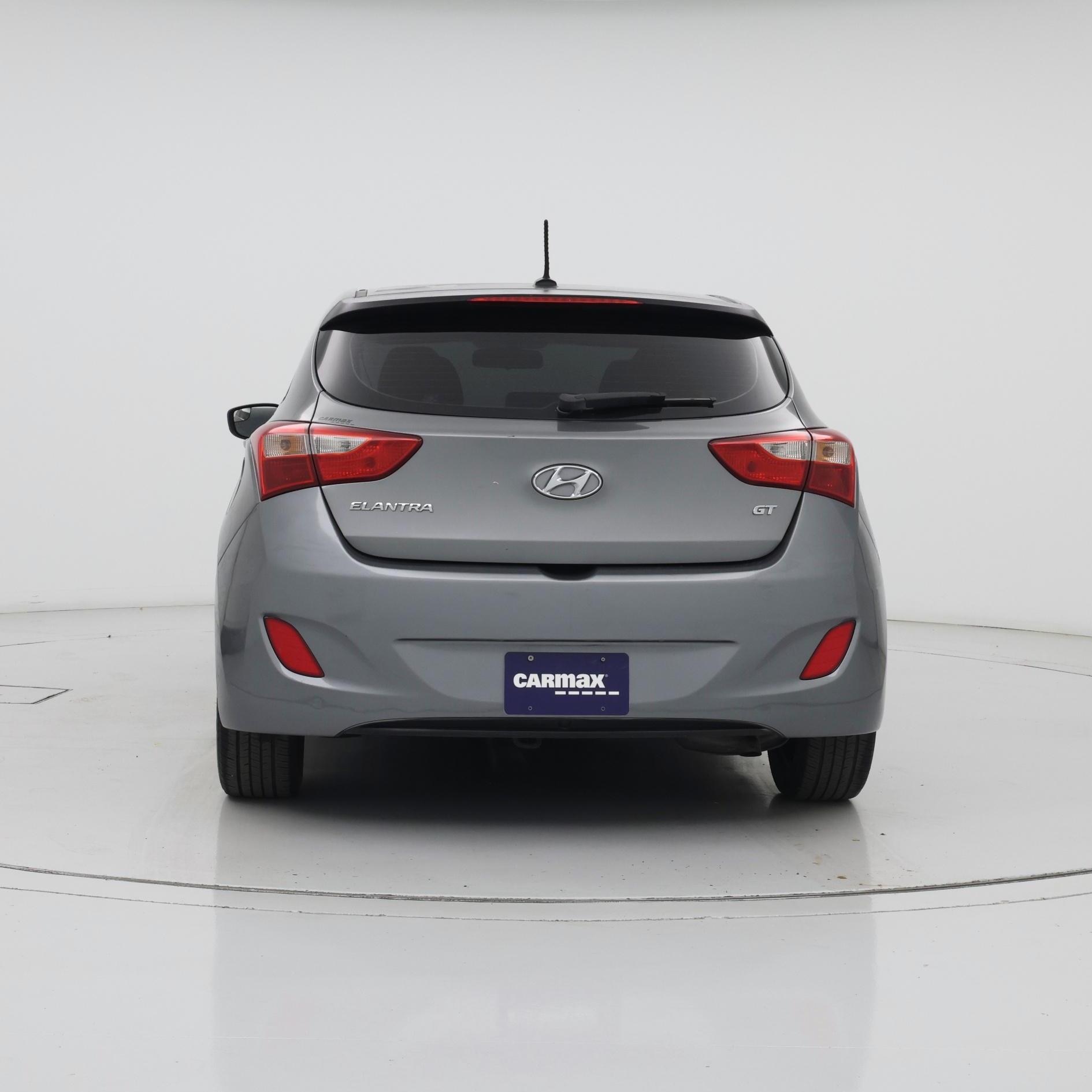 Thumbnail: 2017 Hyundai Elantra - 6