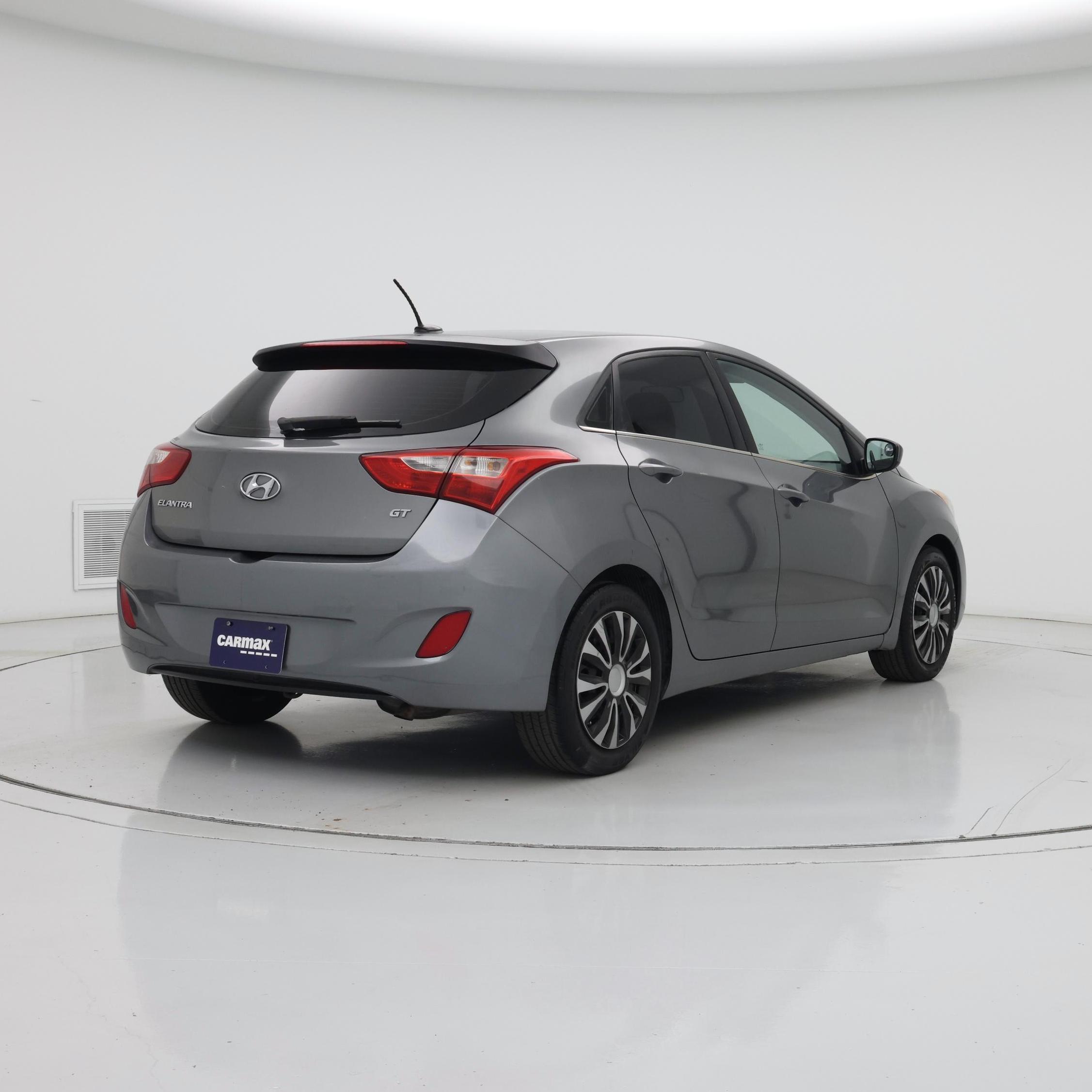 Thumbnail: 2017 Hyundai Elantra - 8