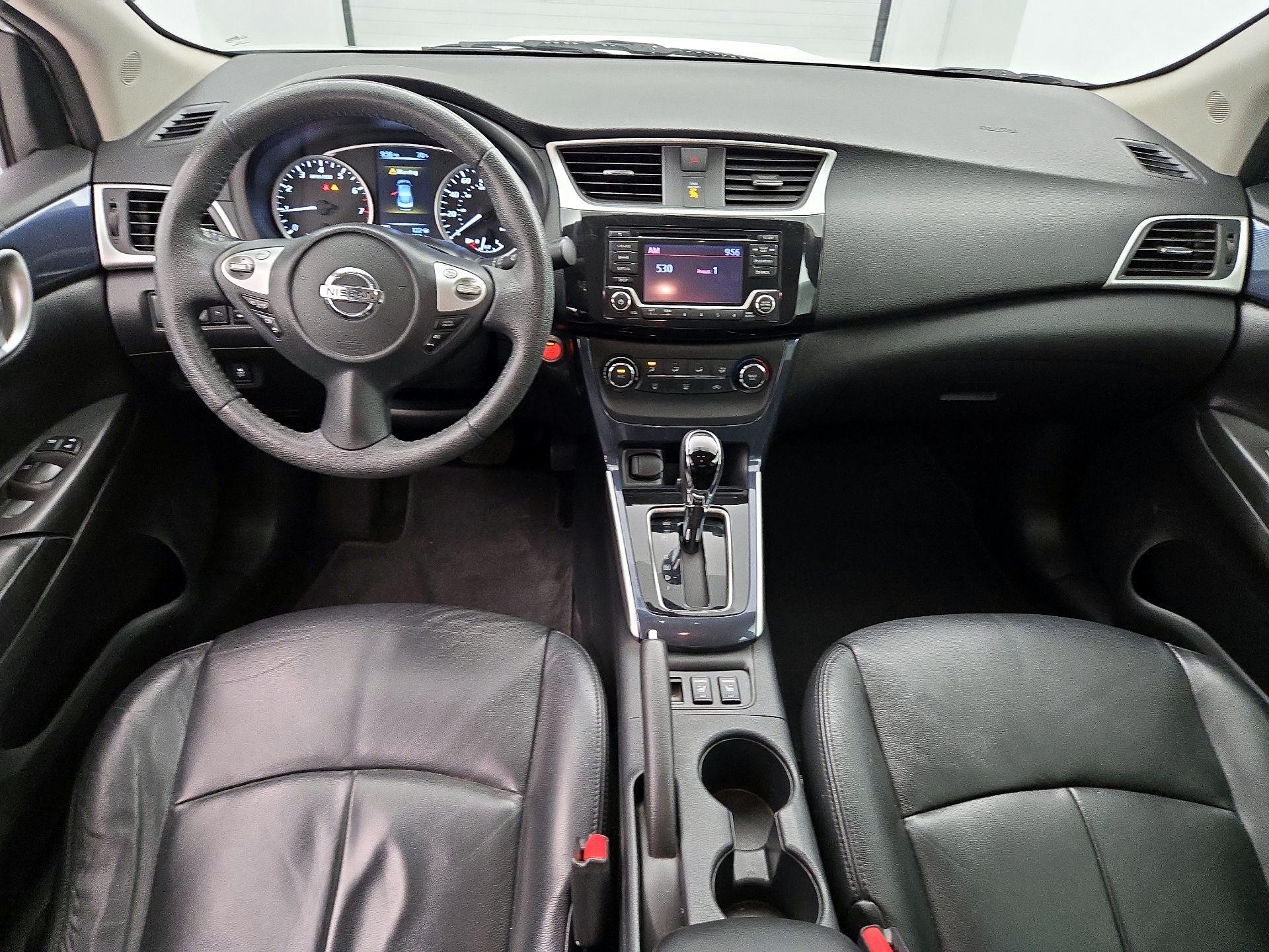 Thumbnail: 2017 Nissan Sentra - 9