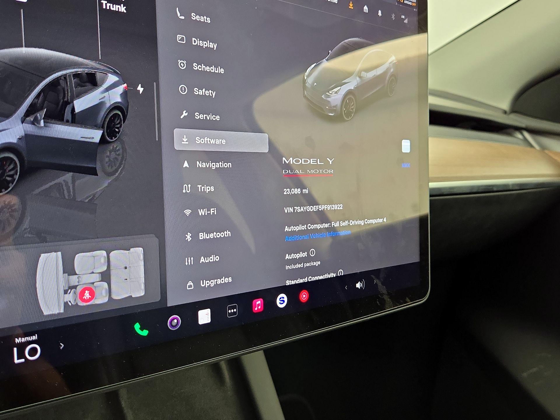Thumbnail: 2023 Tesla Model Y - 13